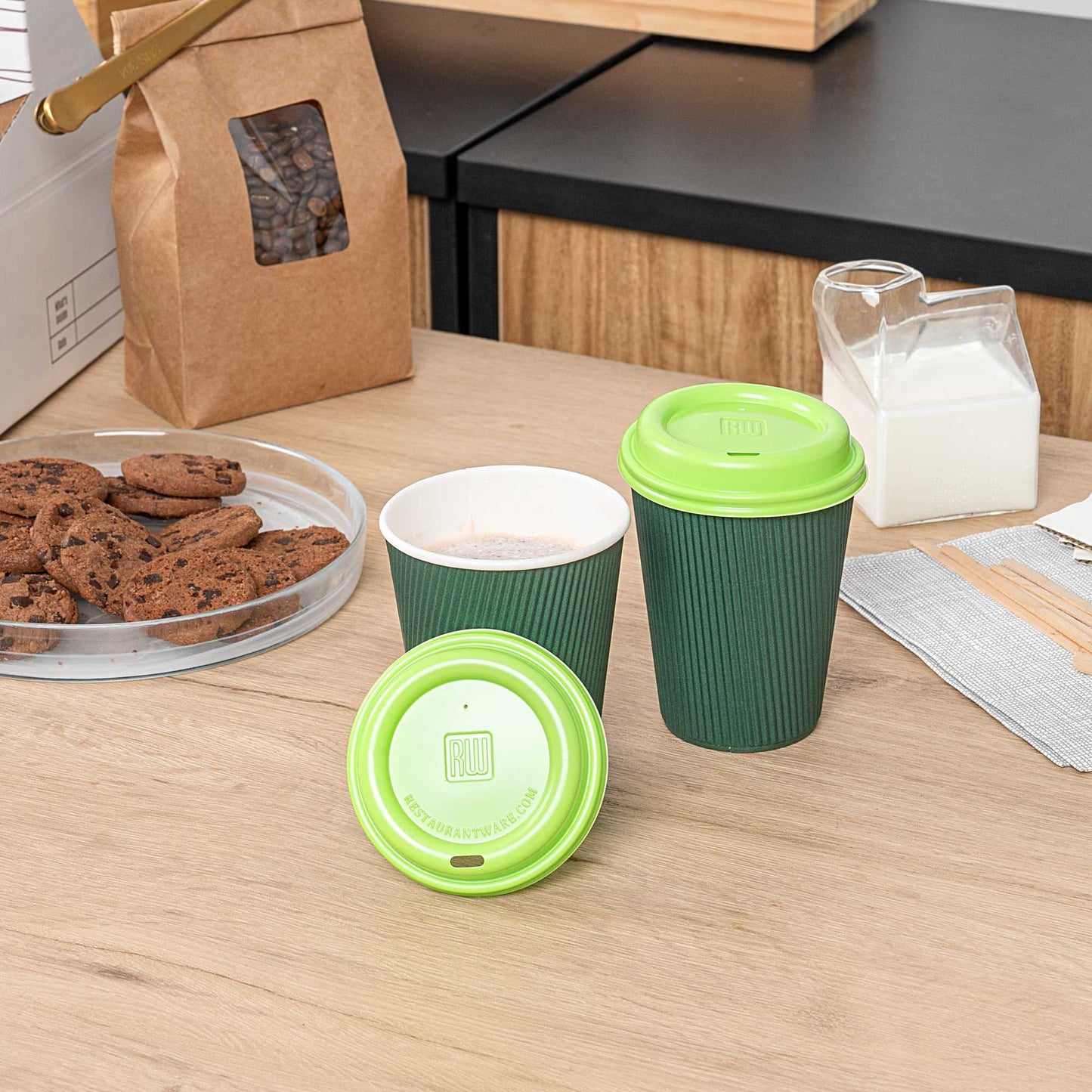 Restpresso Lime Green Plastic Coffee Cup Lid - Fits 8, 12, 16 and 20 oz - 500 count box