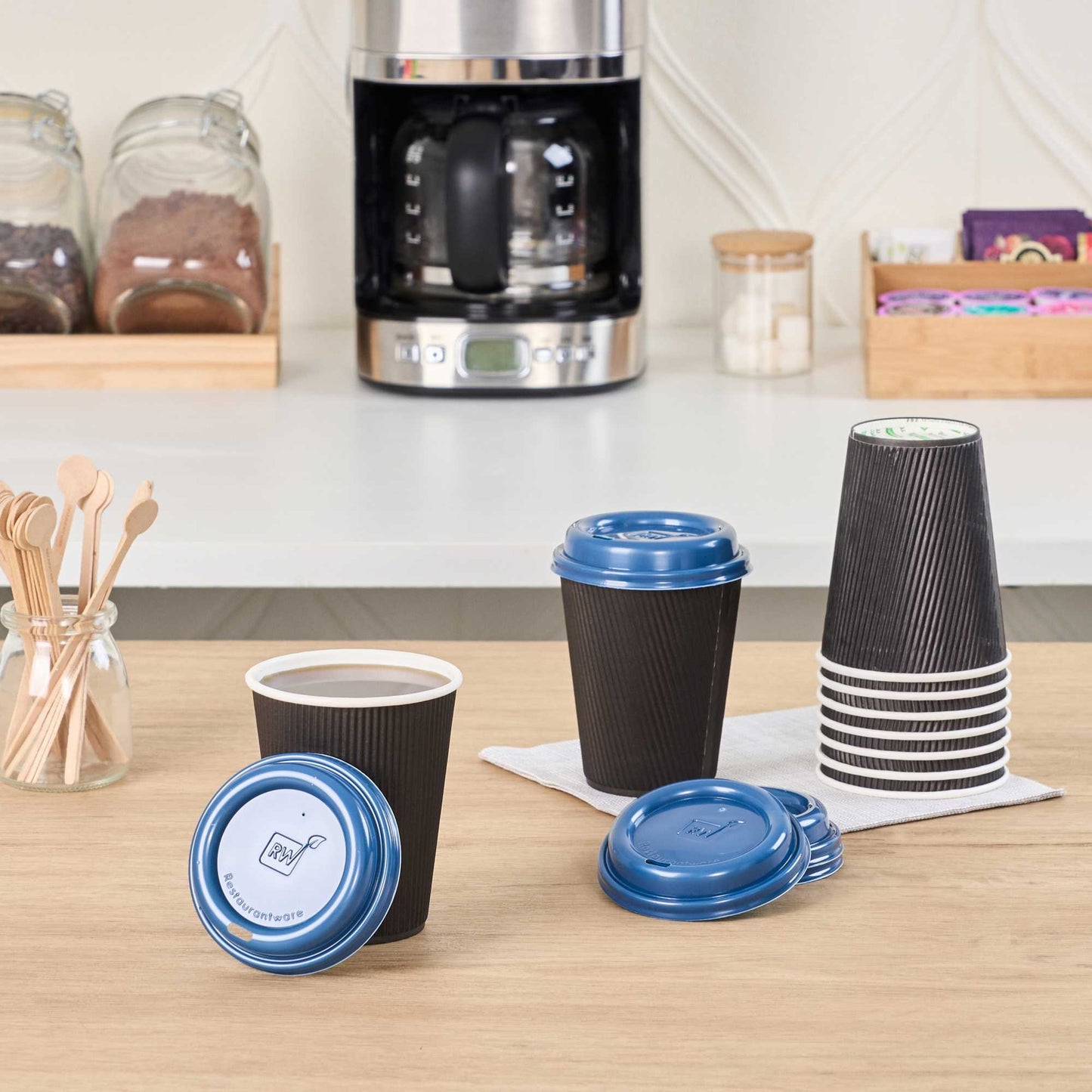 Restpresso Midnight Blue Plastic Coffee Cup Lid - Fits 8, 12, 16 and 20 oz - 25 count box