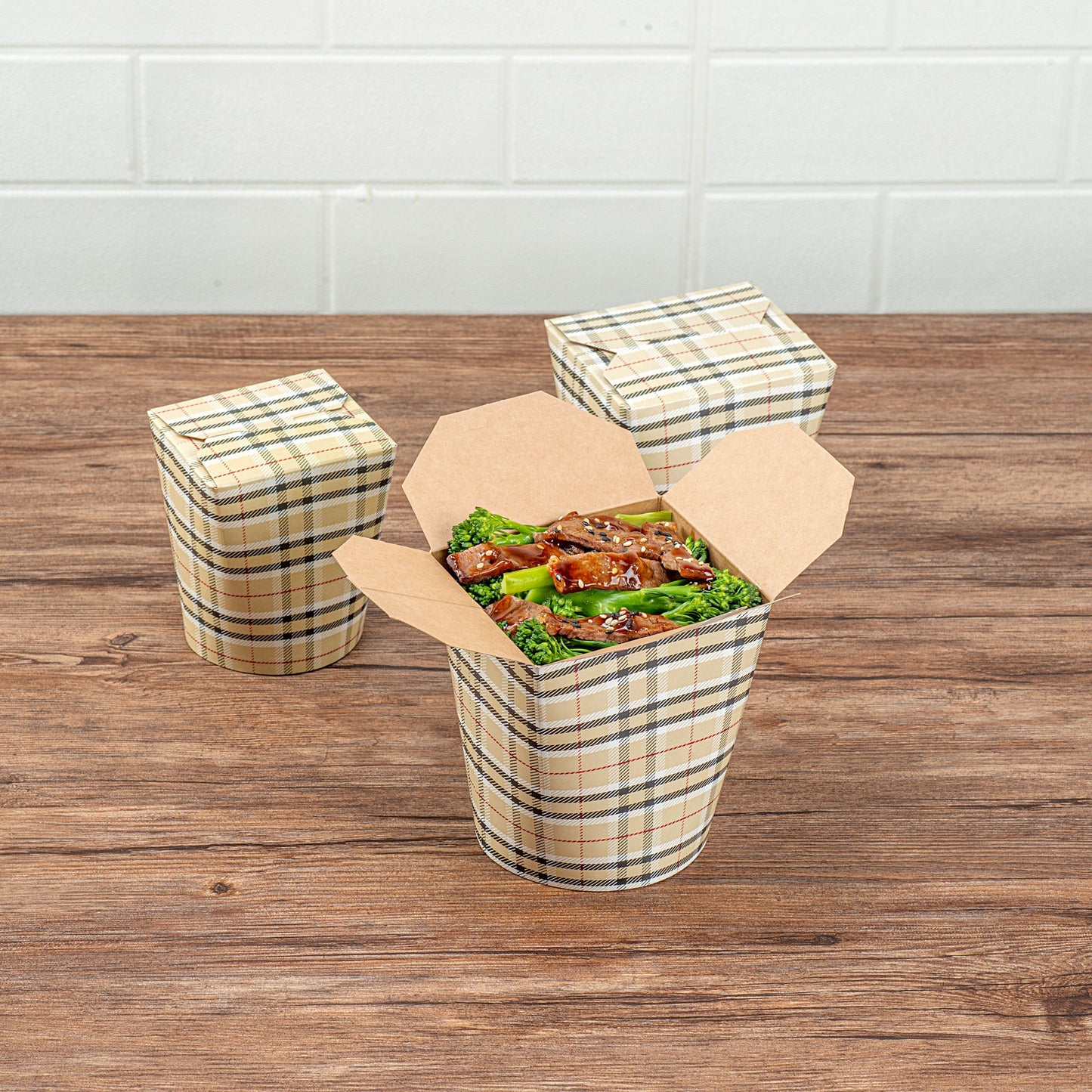 Bio Tek 32 oz Round Plaid Paper Noodle Take Out Container - 4" x 3 1/2" x 4 1/2" - 200 count box