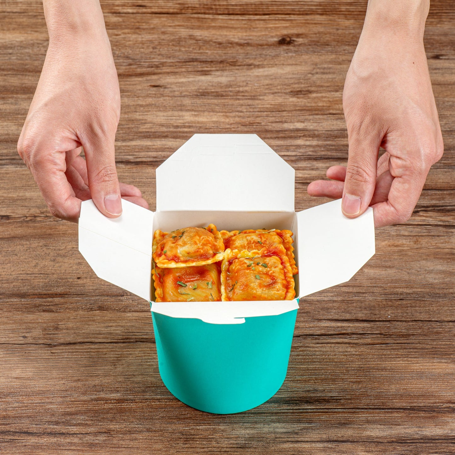 Bio Tek 32 oz Round Turquoise Paper Noodle Take Out Container - 4" x 3 1/2" x 4 1/2" - 50 count box