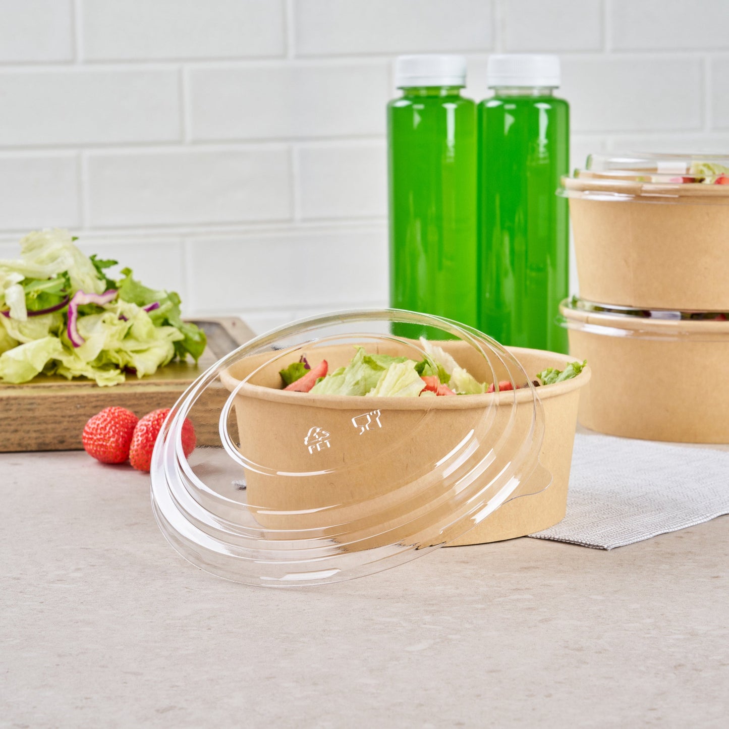 Bio Tek Take Out Container Round Clear Plastic Lid - Fits 25 oz - 200 count box
