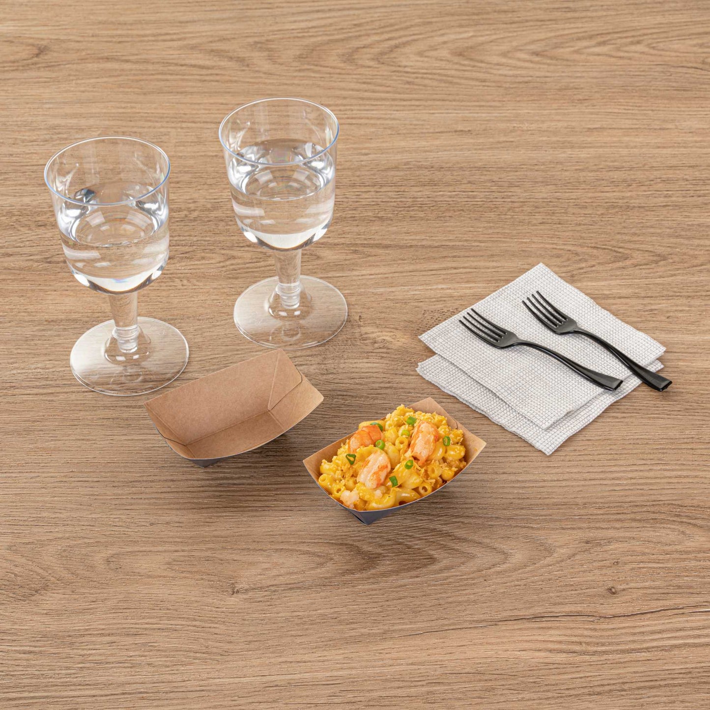 Bio Tek 2 oz Frenchie Paper Food Tray / Boat - 3 1/4" x 2 1/4" x 1 1/4" - 50 count box