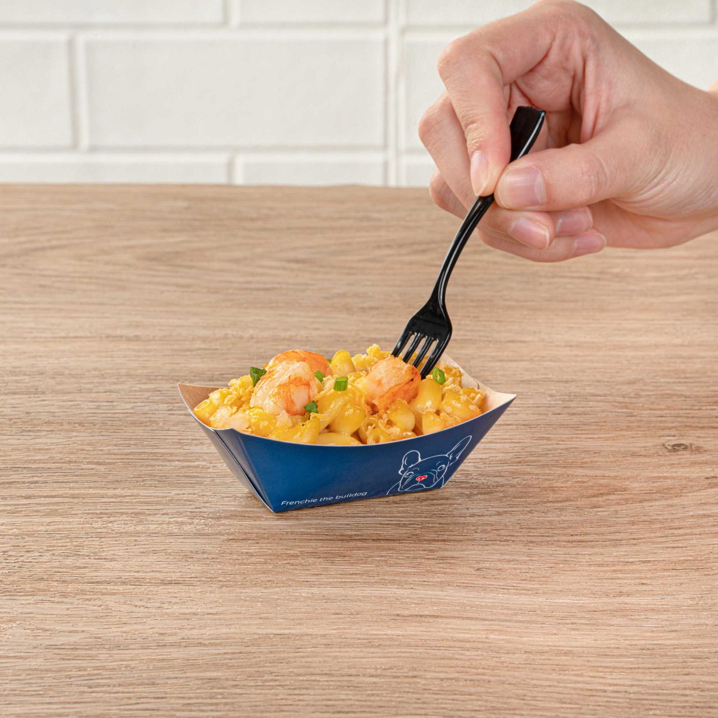 Bio Tek 2 oz Frenchie Paper Food Tray / Boat - 3 1/4" x 2 1/4" x 1 1/4" - 400 count box