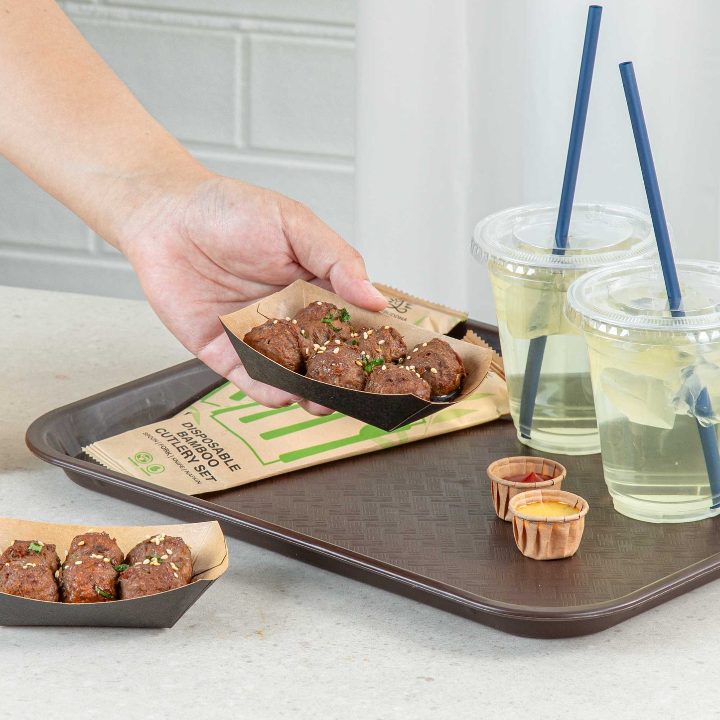 Bio Tek 4 oz Black Paper #25 Food Tray / Boat - 3" x 2" x 1" - 400 count box
