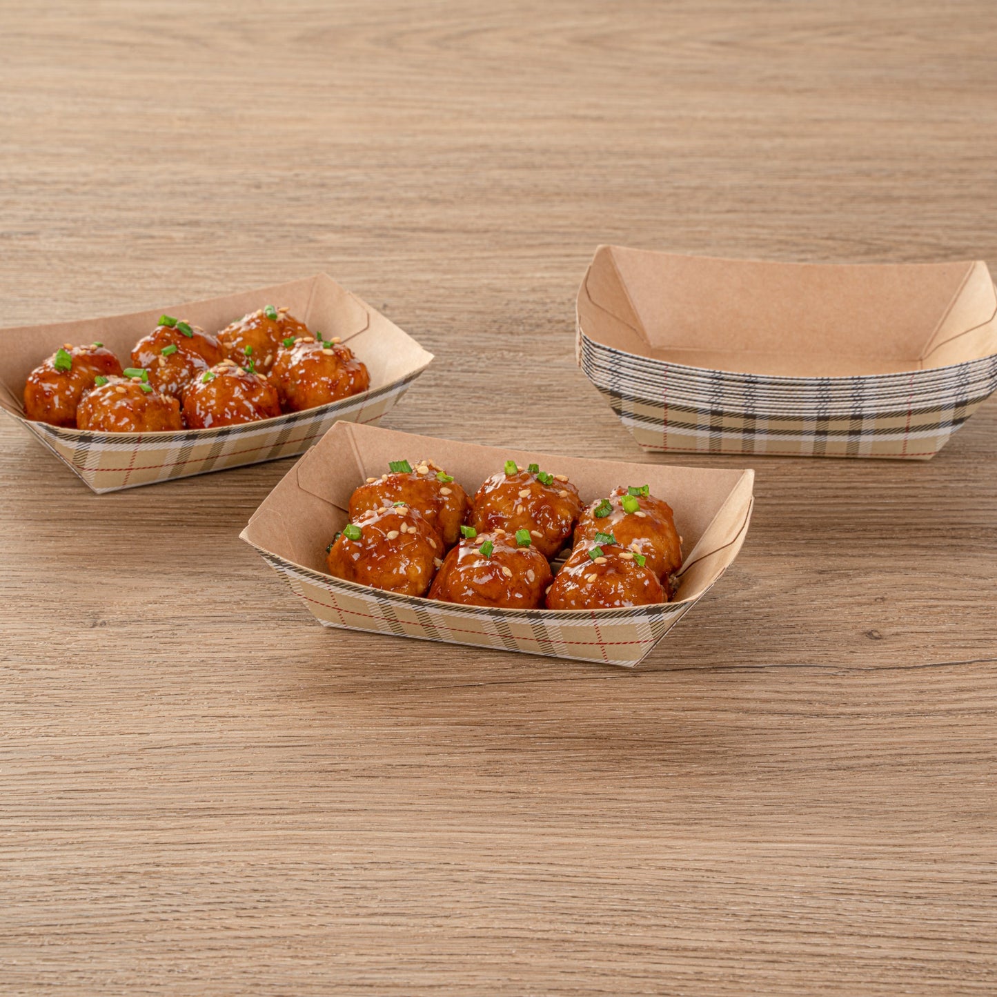 Bio Tek 4 oz Plaid Paper #25 Food Tray / Boat - 3" x 2" x 1" - 400 count box