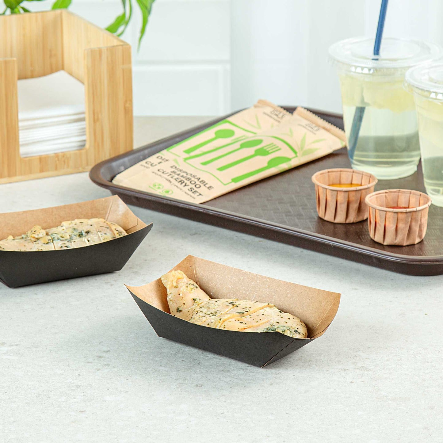 Bio Tek 6 oz Black Paper #40 Food Tray / Boat - 5" x 4" x 1 1/2" - 400 count box