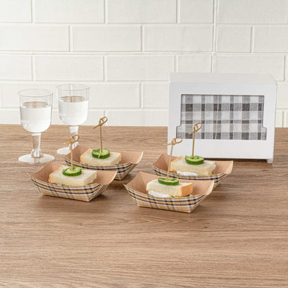 Bio Tek 6 oz Plaid Paper #40 Food Tray / Boat - 5" x 4" x 1 1/2" - 400 count box