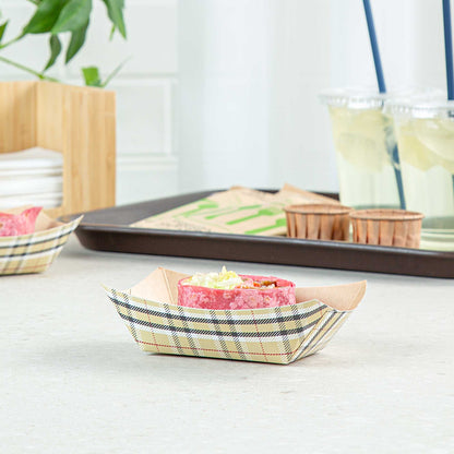Bio Tek 6 oz Plaid Paper #40 Food Tray / Boat - 5" x 4" x 1 1/2" - 400 count box
