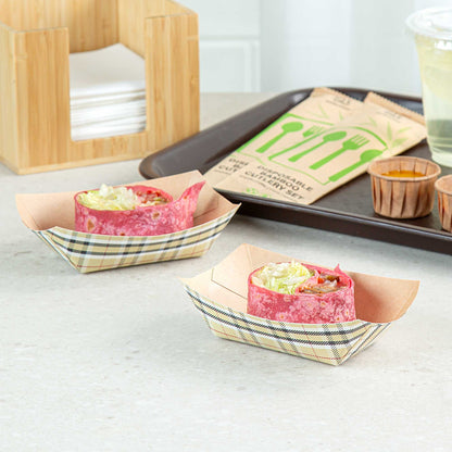 Bio Tek 6 oz Plaid Paper #40 Food Tray / Boat - 5" x 4" x 1 1/2" - 400 count box
