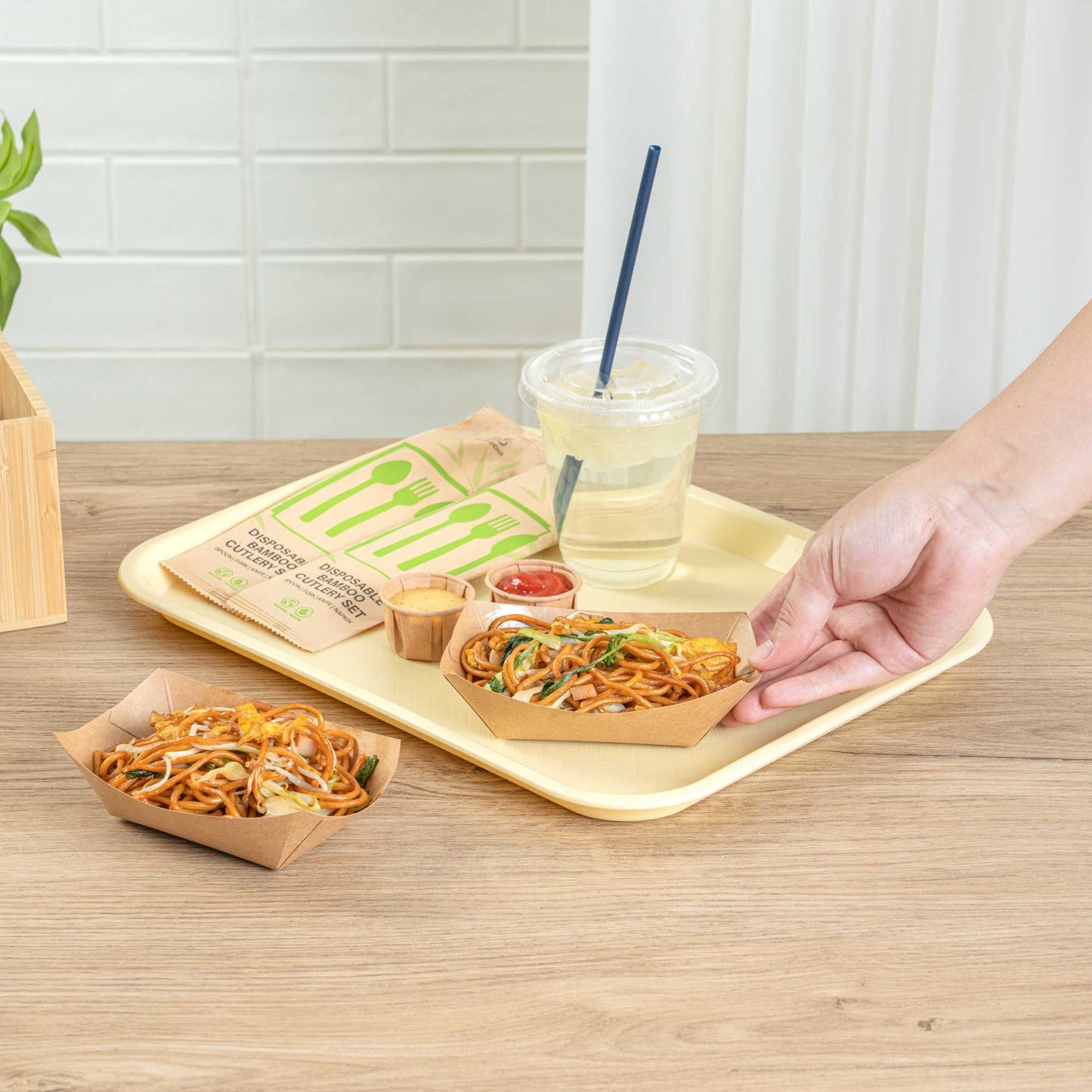 Bio Tek 6 oz Kraft Paper #40 Food Tray / Boat - 5" x 4" x 1 1/2" - 50 count box