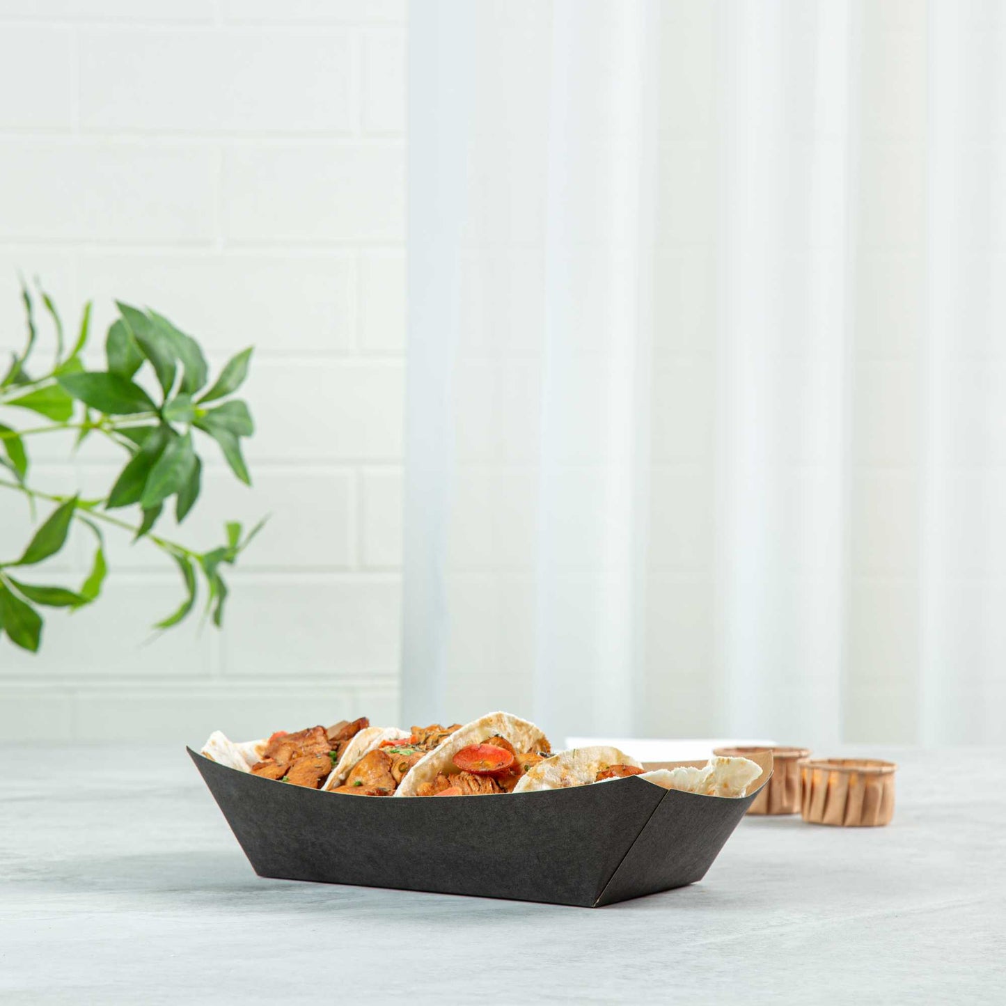 Bio Tek 2 lb Black Paper #200 Food Tray / Boat - 6 1/2" x 3 3/4" x 2 1/4" - 200 count box