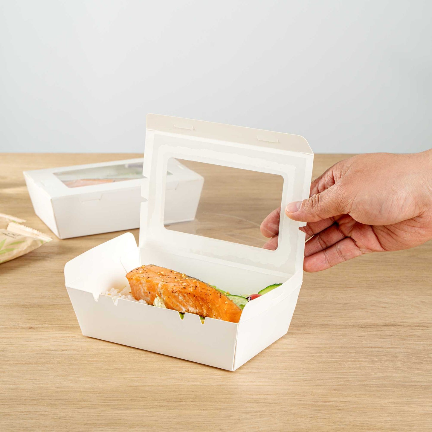 Cafe Vision 21 oz White Paper Small Take Out Container - Hinge Lock - 6 1/4" x 4" x 1 3/4" - 200 count box