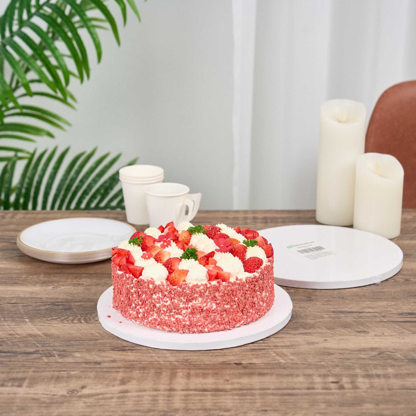 Pastry Tek Round White Cardboard Cake Drum Board - Covered Edge - 10" x 10" x 1/2" - 1 count box