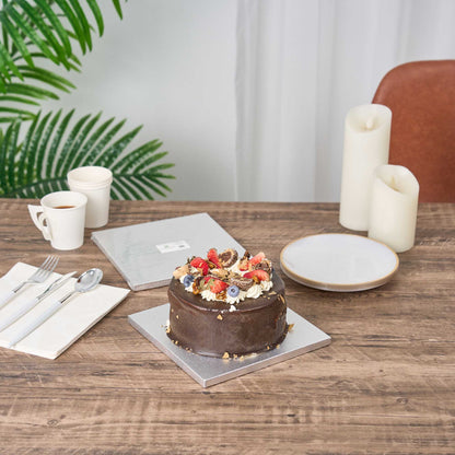 Pastry Tek Square Metallic Silver Cardboard Cake Drum Board - Covered Edge - 8" x 8" x 1/2" - 1 count box