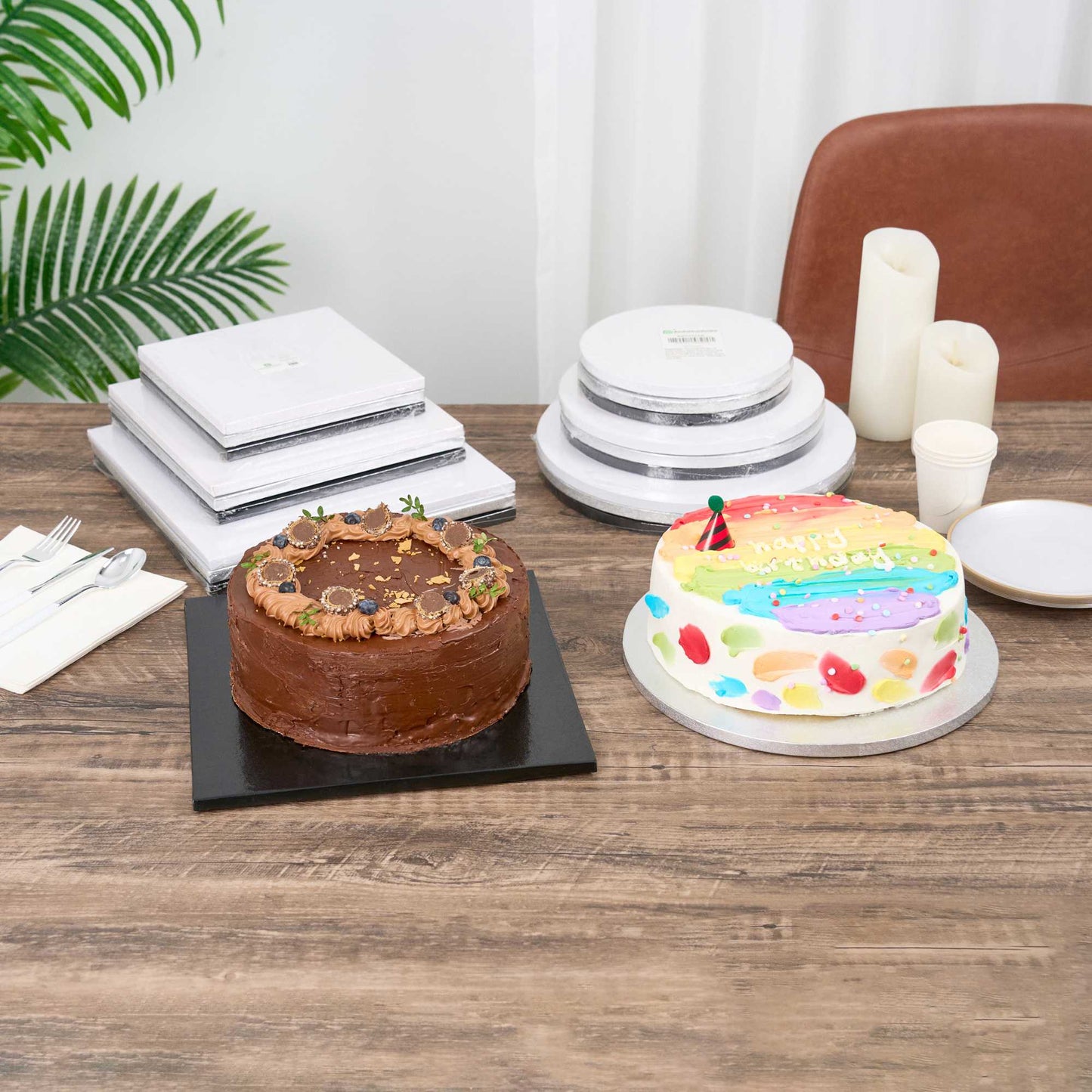 Pastry Tek Square Metallic Silver Cardboard Cake Drum Board - Covered Edge - 12" x 12" x 1/2" - 1 count box