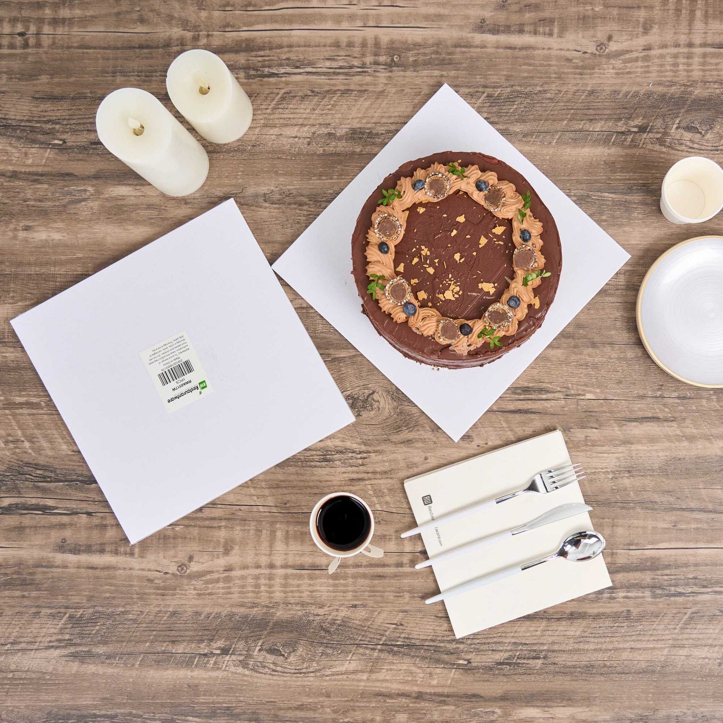 Pastry Tek Square White Cardboard Cake Drum Board - Covered Edge - 12" x 12" x 1/2" - 1 count box