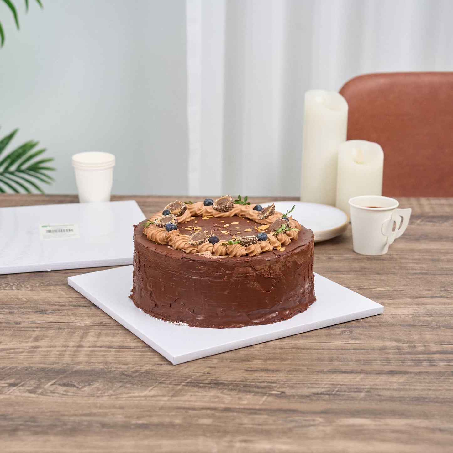 Pastry Tek Square White Cardboard Cake Drum Board - Covered Edge - 12" x 12" x 1/2" - 1 count box