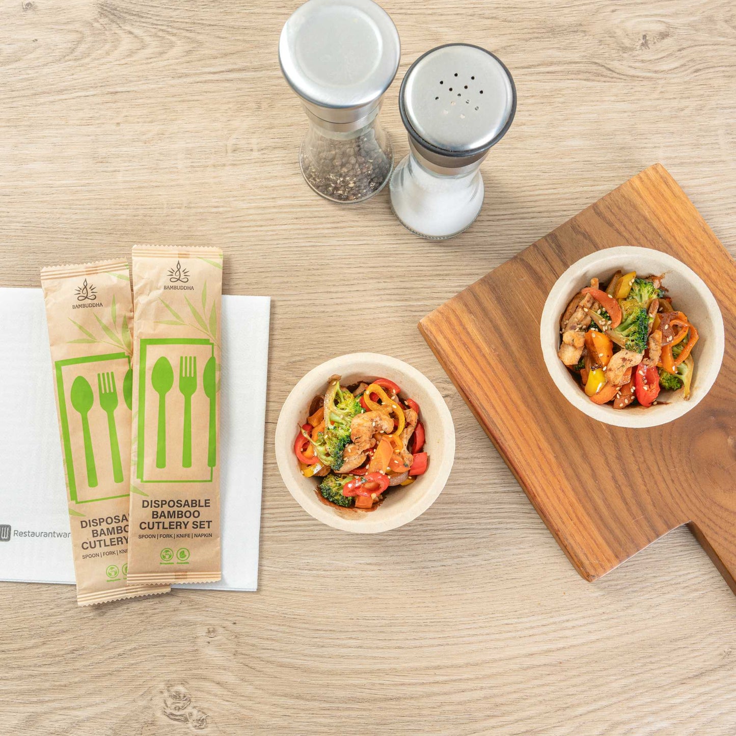 Pulp Tek 8 oz Round Natural Sugarcane / Bagasse Salad Bowl - 4 1/2" x 4 1/2" x 1 3/4" - 100 count box