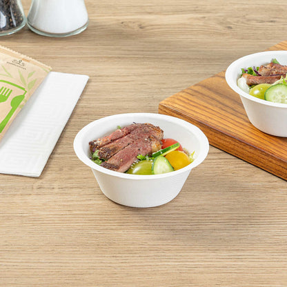 Pulp Tek 8 oz Round White Sugarcane / Bagasse Salad Bowl - 4 1/2" x 4 1/2" x 1 3/4" - 100 count box