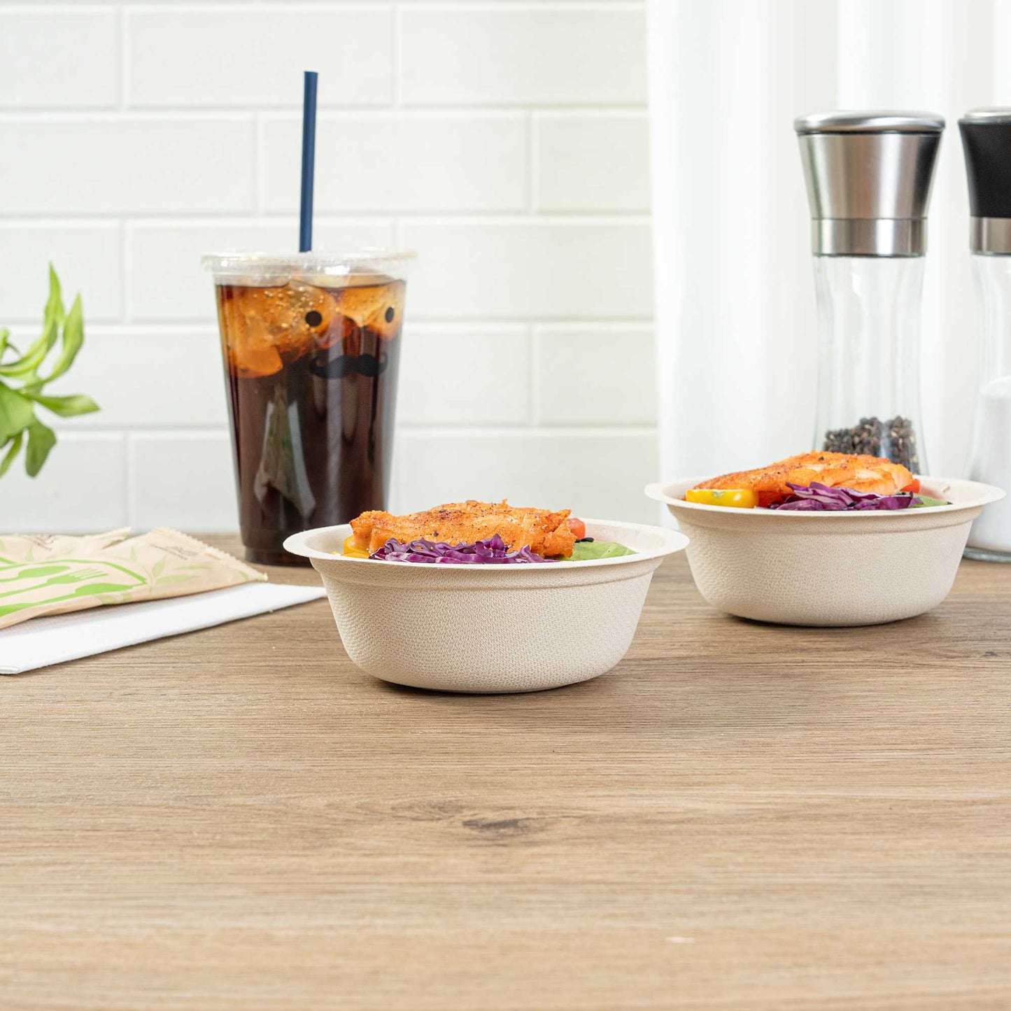 Pulp Tek 12 oz Round Natural Sugarcane / Bagasse Salad Bowl - 5 1/4" x 5 1/4" x 1 3/4" - 100 count box
