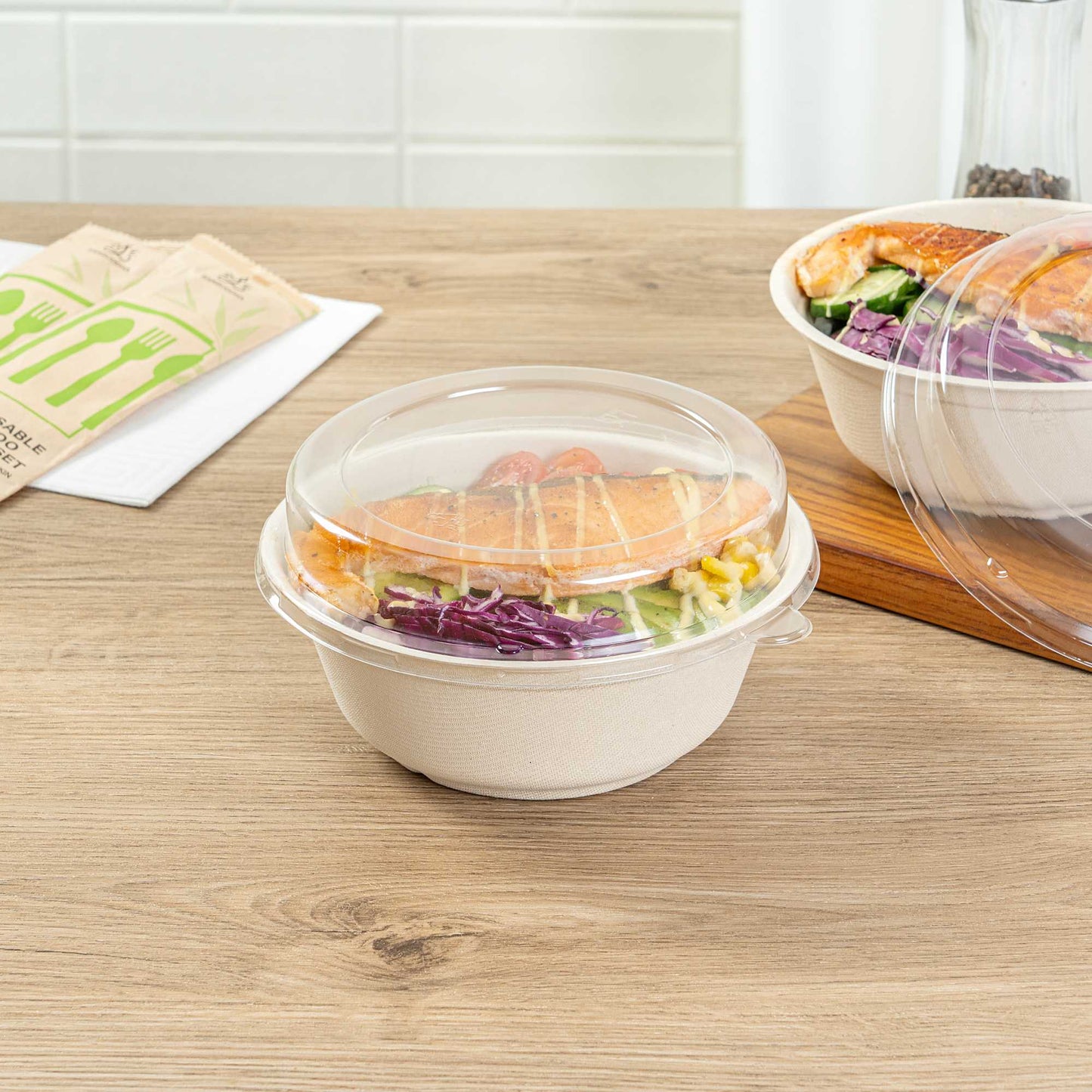 Pulp Safe Round Clear Plastic Dome Lid - Fits 32 oz Bagasse Salad Bowl - 100 count box