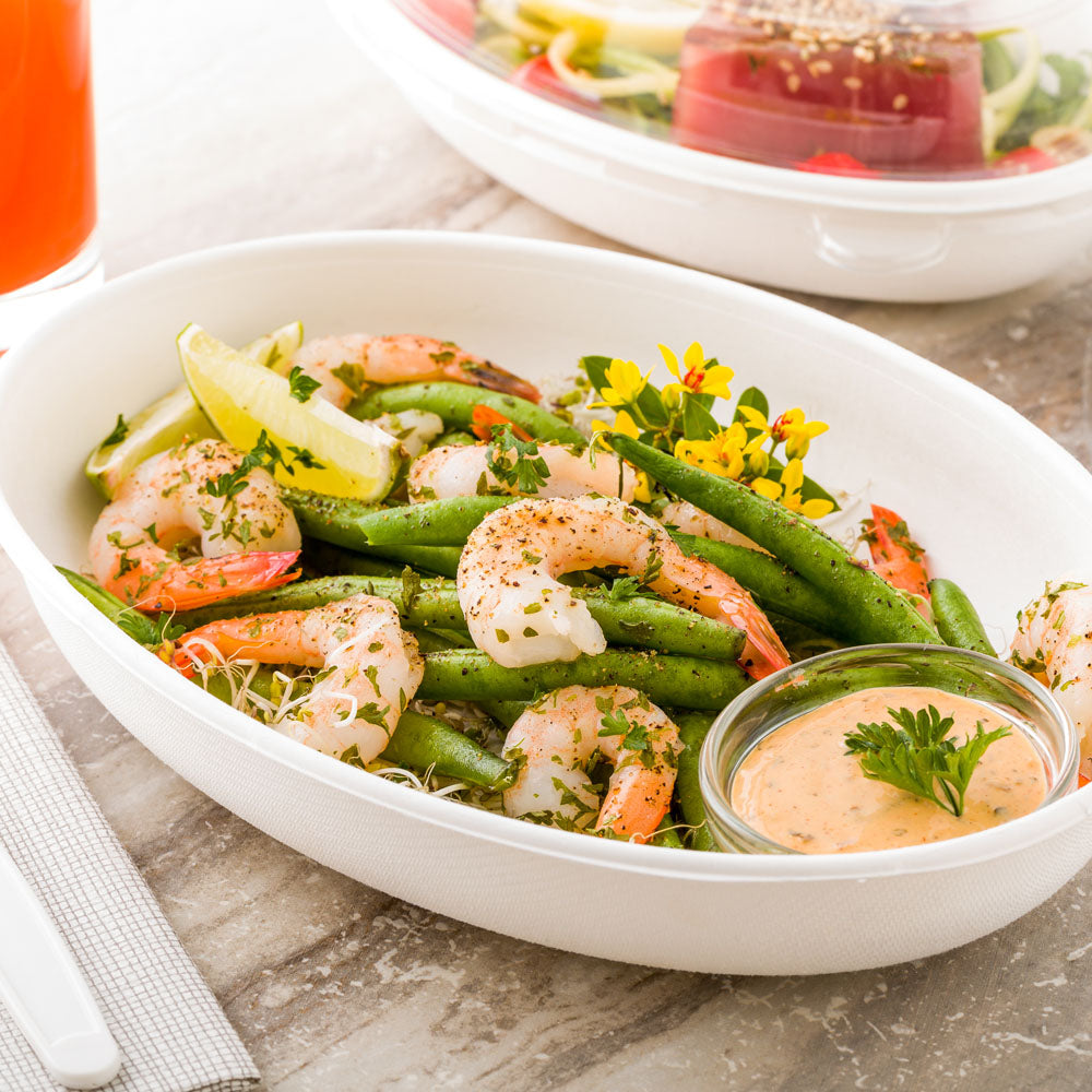 Pulp Tek 26 oz Oval White Sugarcane / Bagasse Salad Plate - 9 1/4" x 6" x 1 1/2" - 100 count box