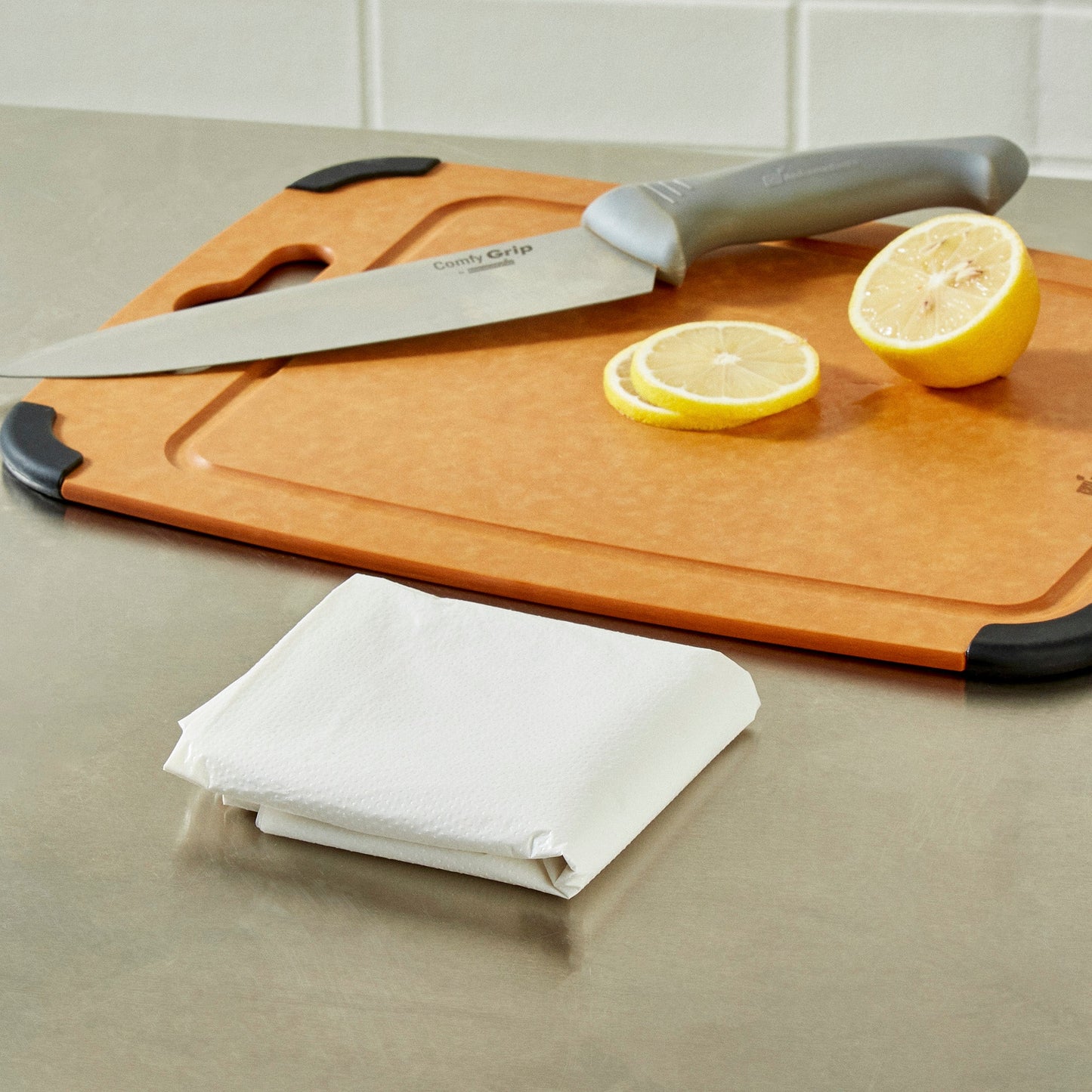 Clean Tek Professional White Plastic Disposable Apron - 42" x 27 1/2" - 1000 count box