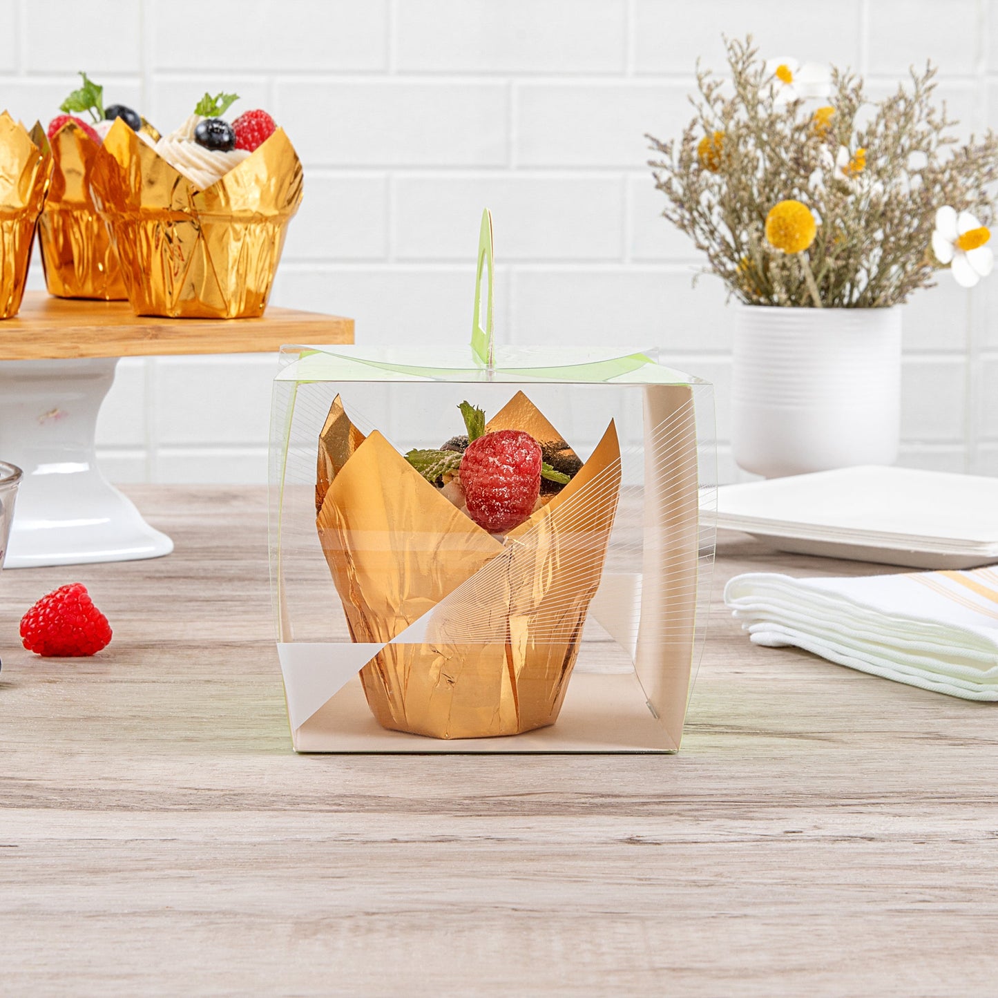 Sweet Vision Square Clear Plastic Cupcake Box - with Handle, Yellow Paper Wrap, Geometric Line Accent - 4" x 4" x 4 1/4" - 100 count box