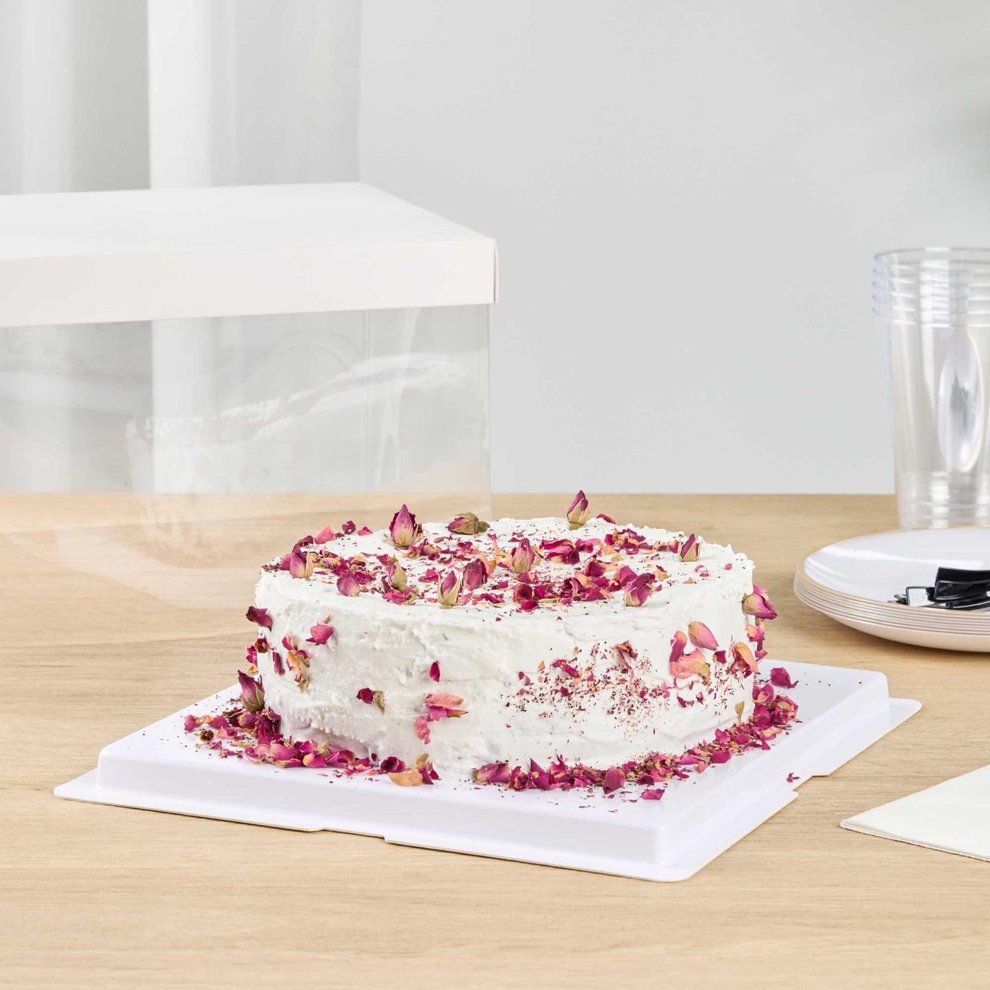 Sweet Vision Square Clear Plastic Cake Box - White Lid and White Base, Gray Ribbon - 8 1/2" x 8 1/2" x 6 3/4" - 10 count box