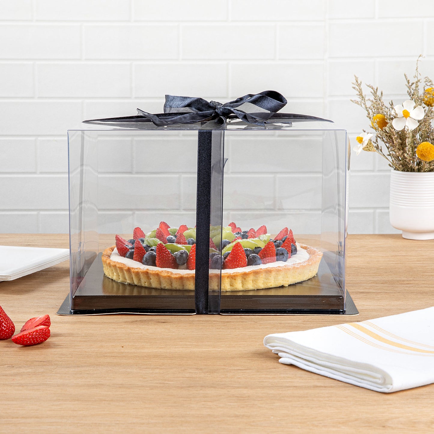 Sweet Vision Square Clear Plastic Cake Box - Black Base, Black Ribbon - 10" x 10" x 6 3/4" - 10 count box
