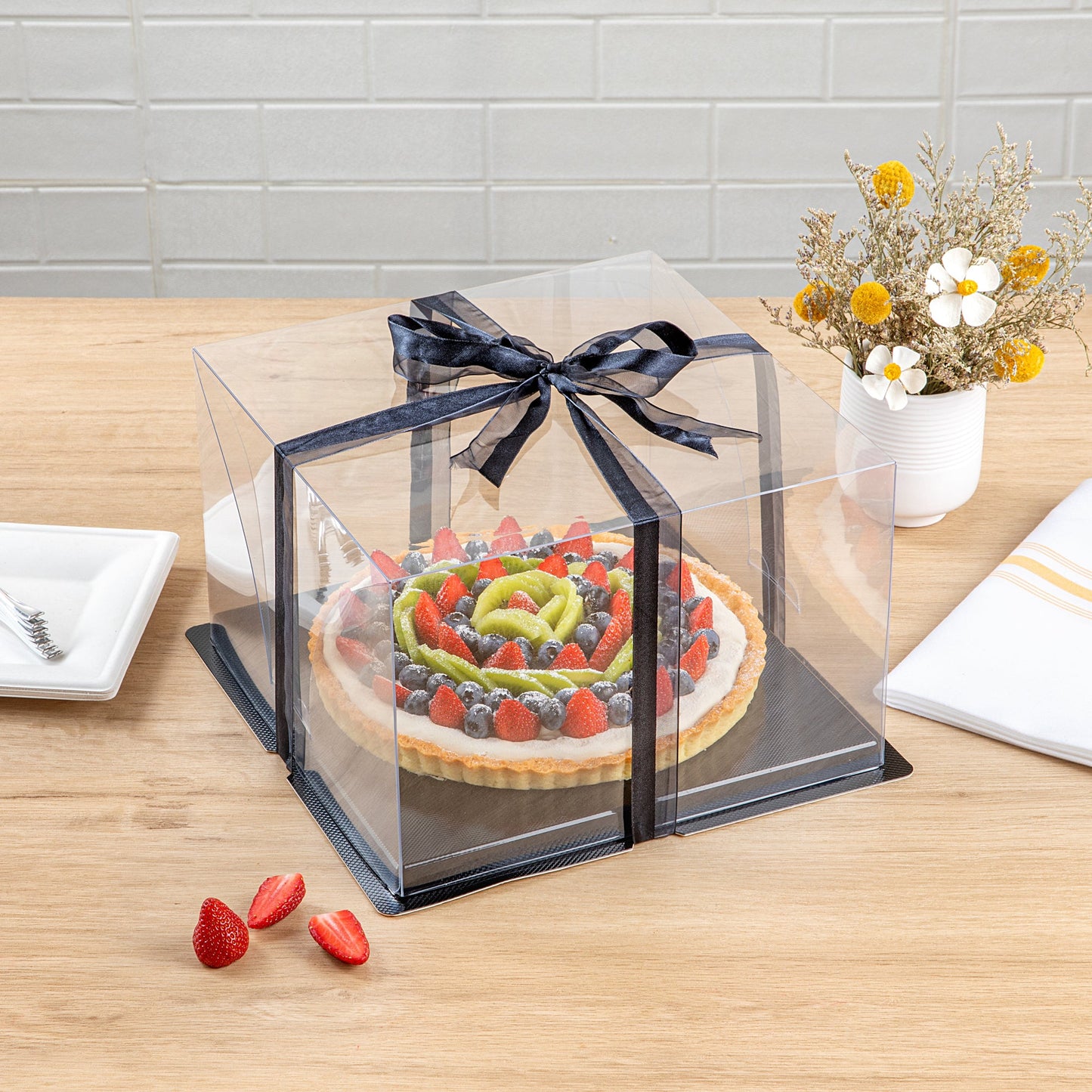 Sweet Vision Square Clear Plastic Cake Box - Black Base, Black Ribbon - 10" x 10" x 6 3/4" - 10 count box