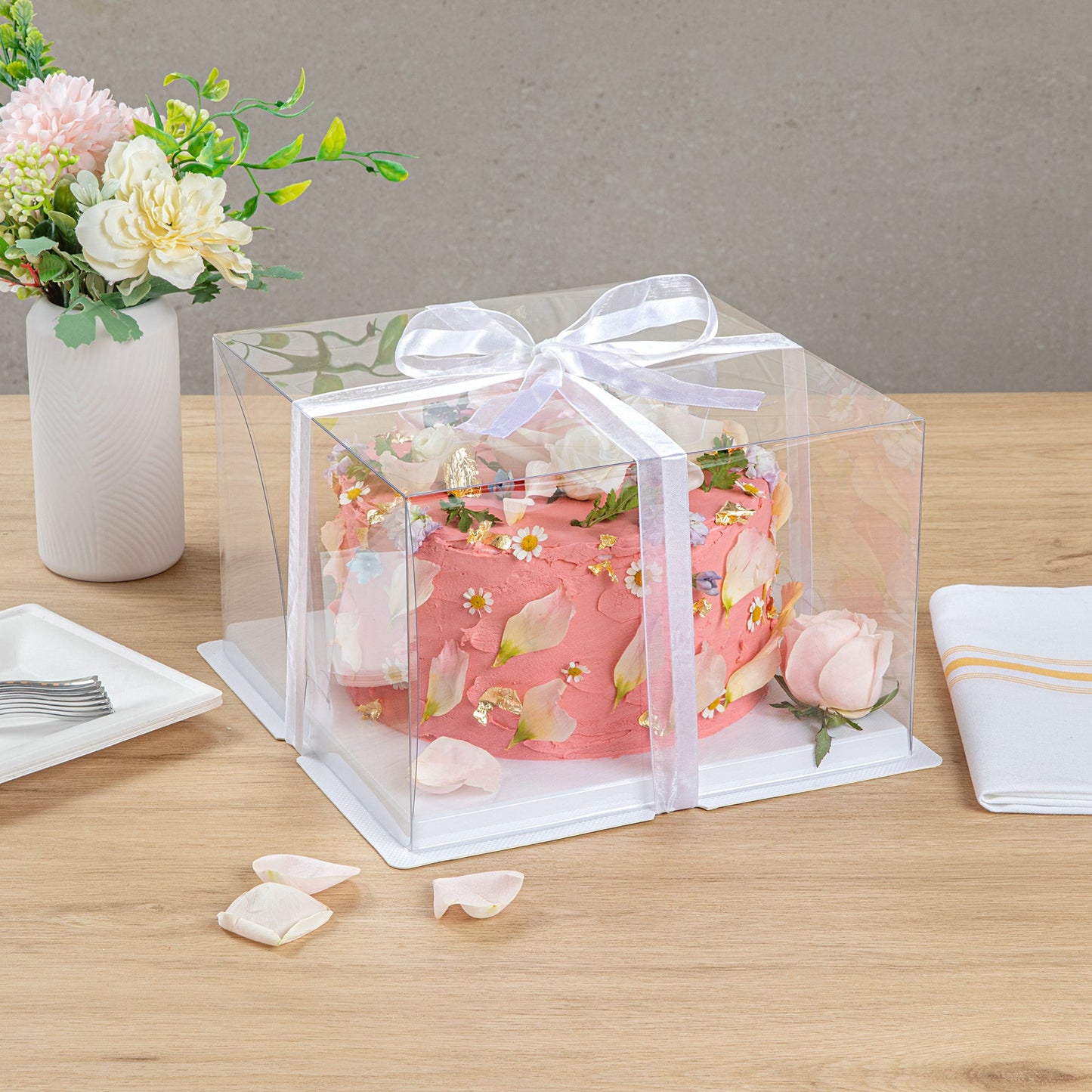 Sweet Vision Square Clear Plastic Cake Box - White Base, Gray Ribbon - 10" x 10" x 6 3/4" - 10 count box