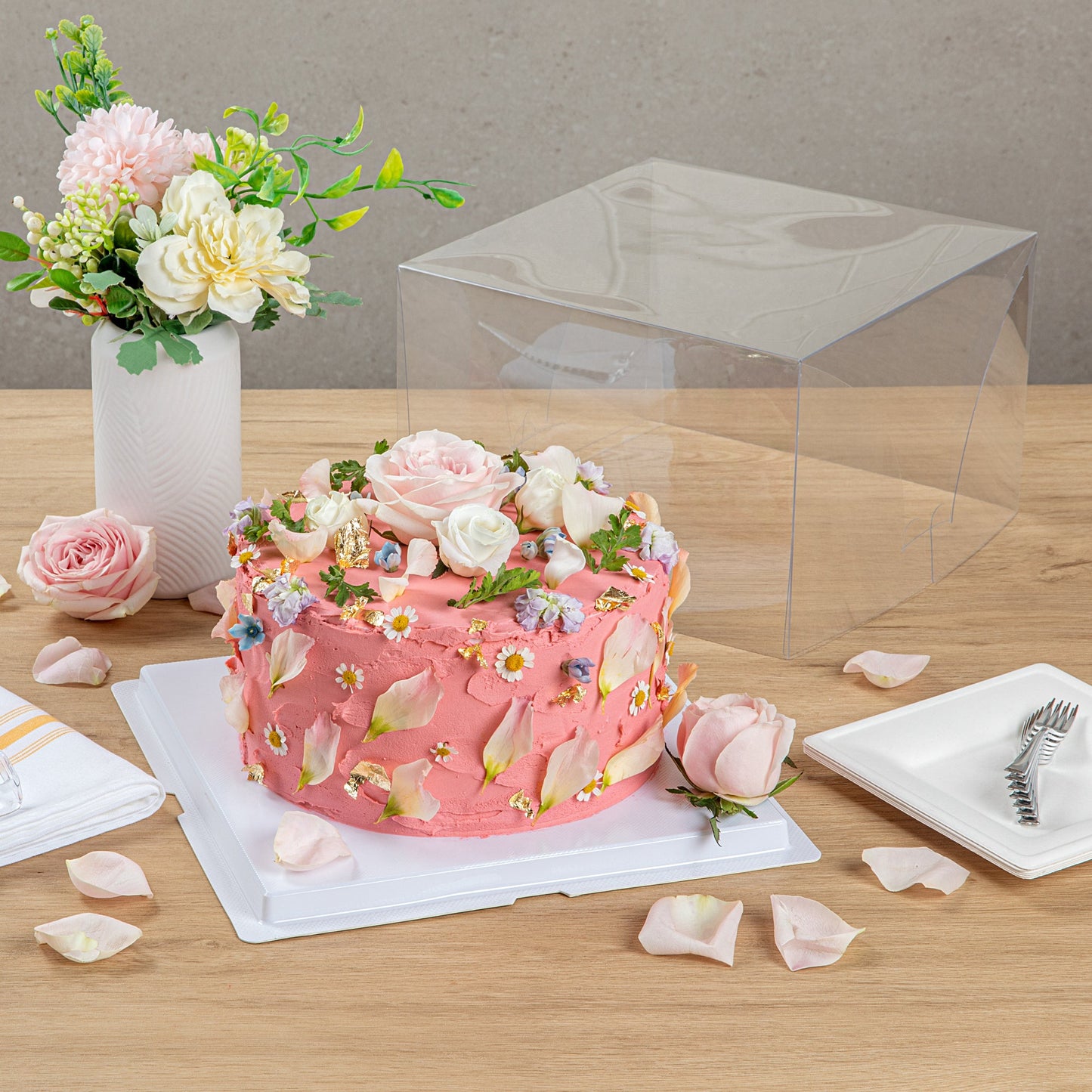 Sweet Vision Square Clear Plastic Cake Box - White Base, Gray Ribbon - 10" x 10" x 6 3/4" - 10 count box