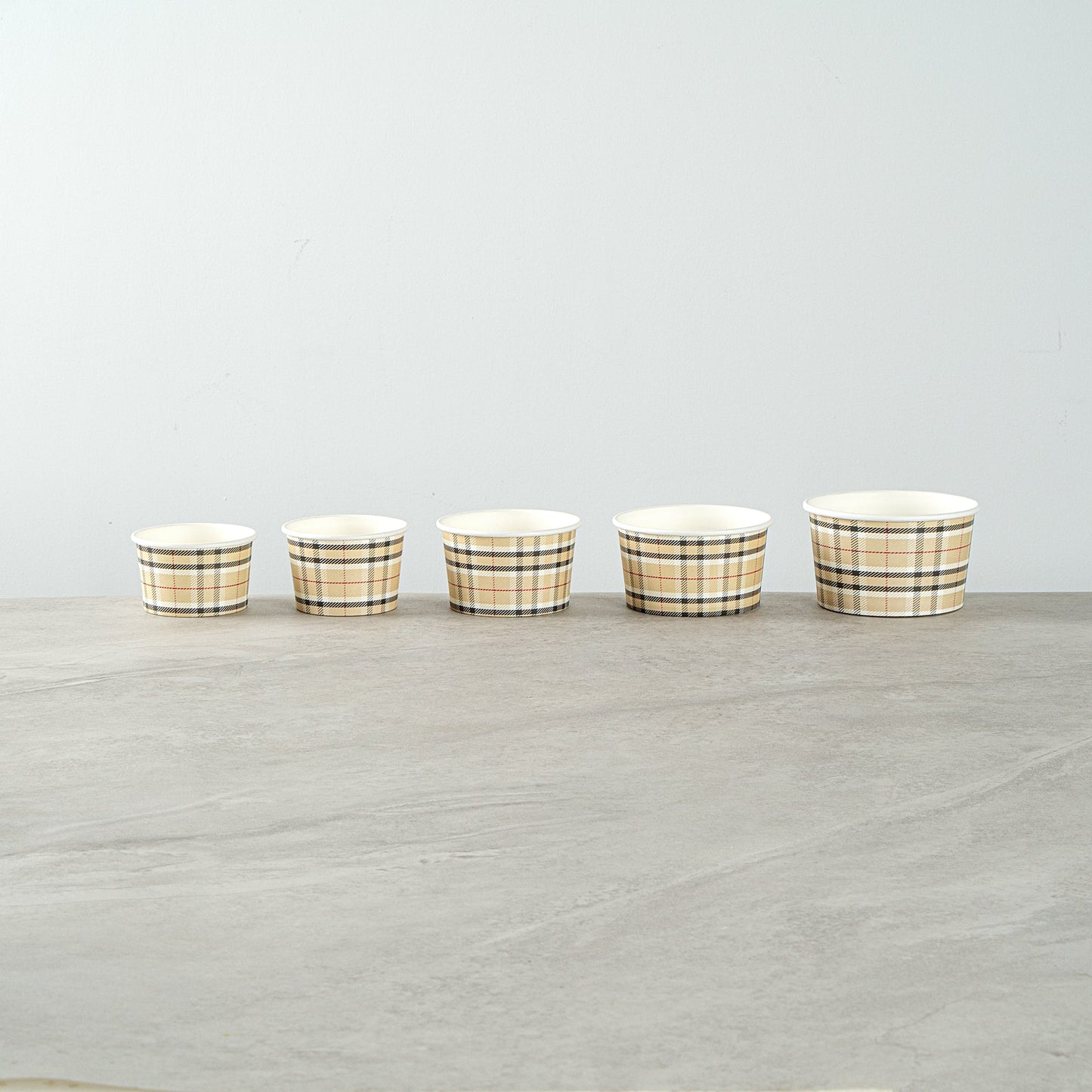 Coppetta 4 oz Round Plaid Paper To Go Cup - 3" x 3" x 2 1/2" - 200 count box