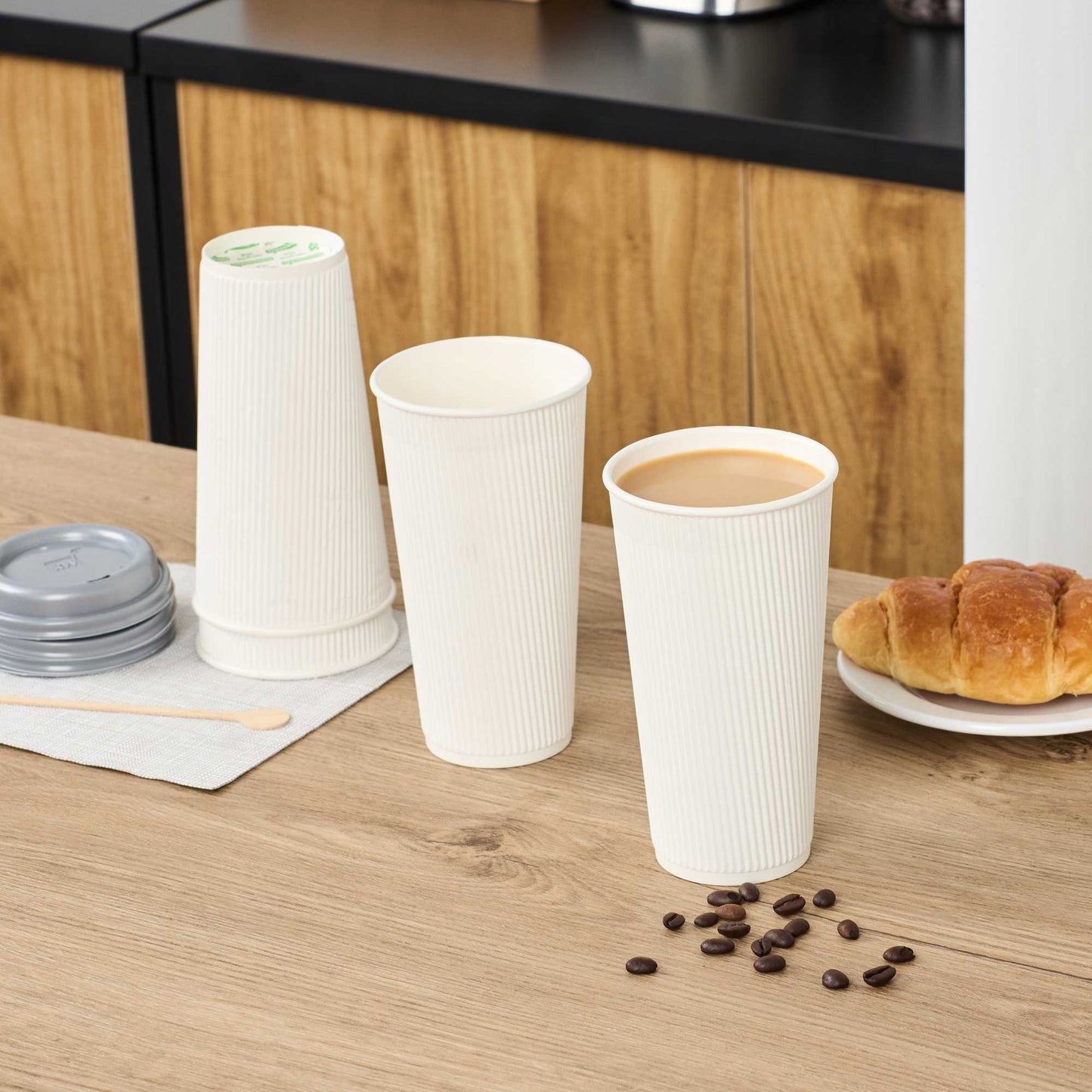 Restpresso 20 oz White Paper Coffee Cup - Ripple Wall - 3 1/2" x 3 1/2" x 6 1/4" - 250 count box
