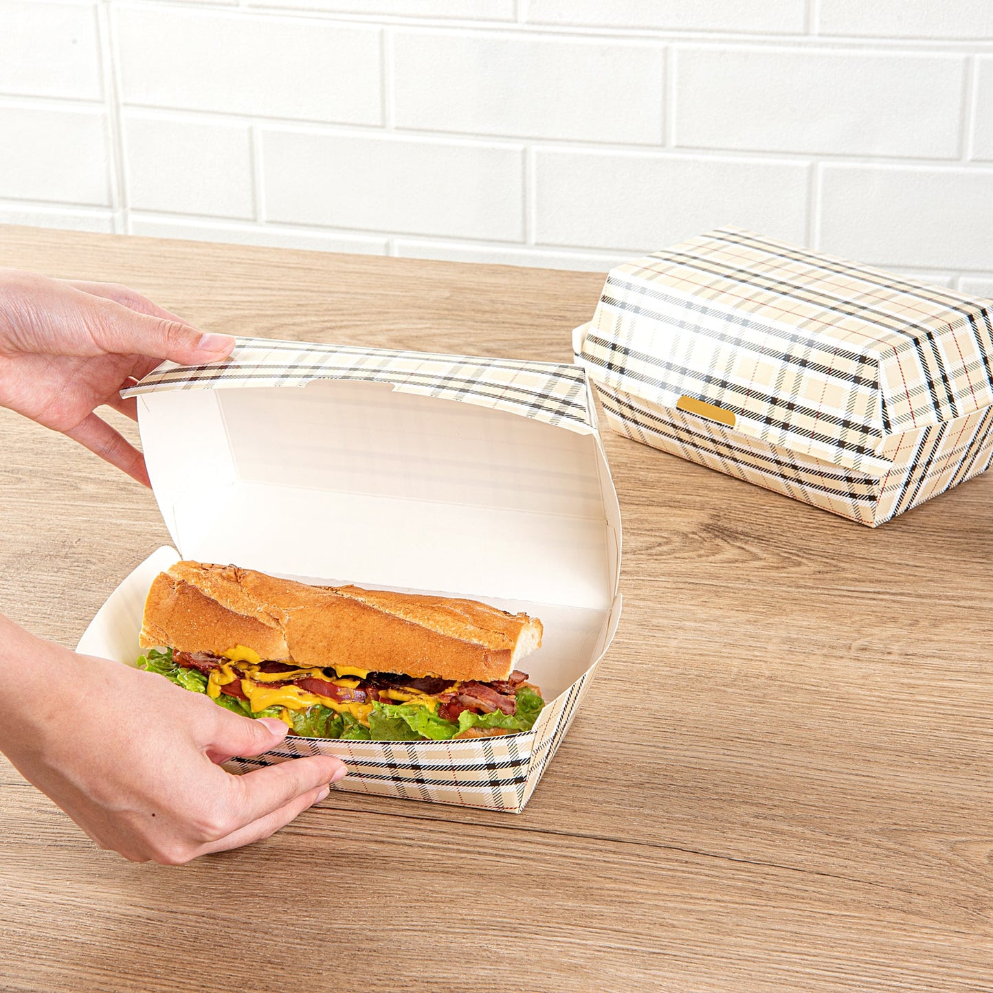 Bio Tek Rectangle Plaid Paper Hot Dog / Sandwich Clamshell Container - 6 3/4" x 3 1/2" x 3 1/2" - 100 count box