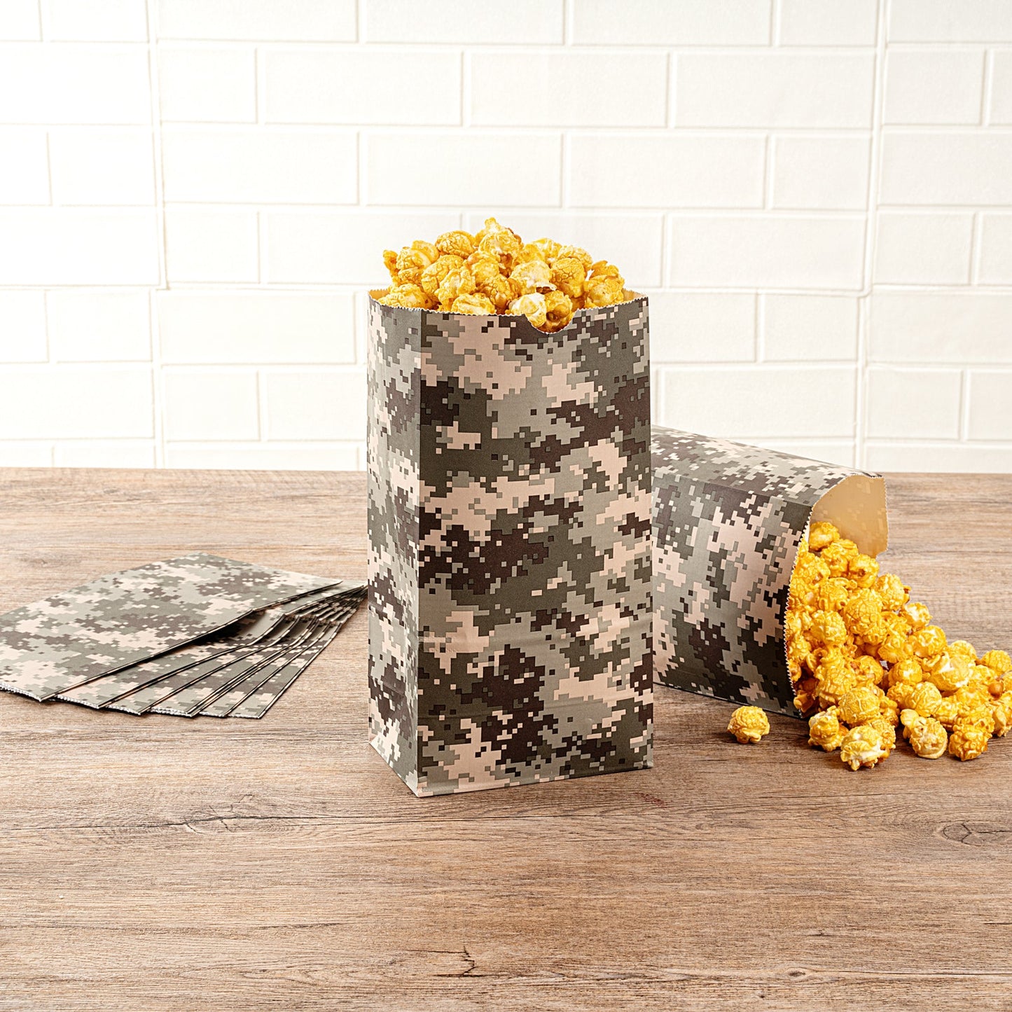 Bag Tek Camouflage Paper Bag - 4 lb - 5" x 3 1/4" x 9 1/2" - 100 count box