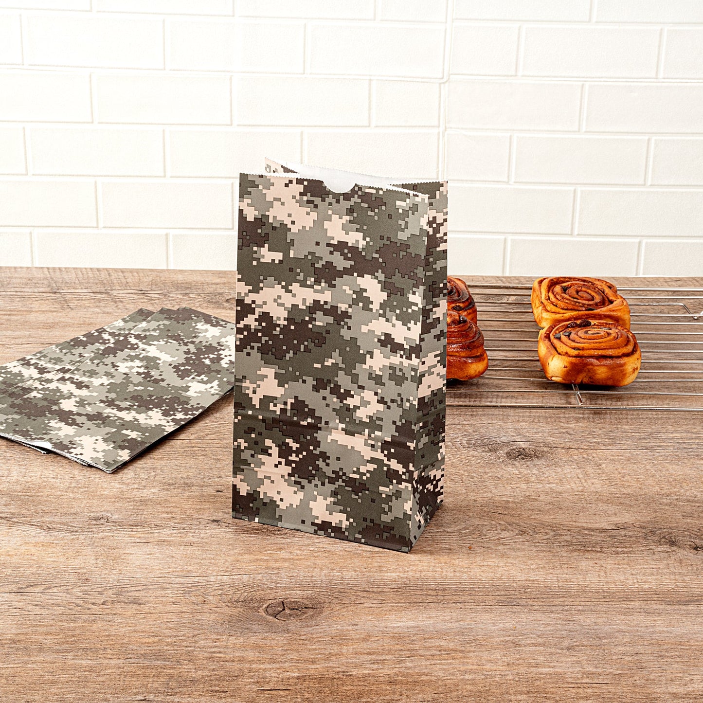 Bag Tek Camouflage Paper Bag - 6 lb - 6" x 3 1/2" x 10 3/4" - 100 count box