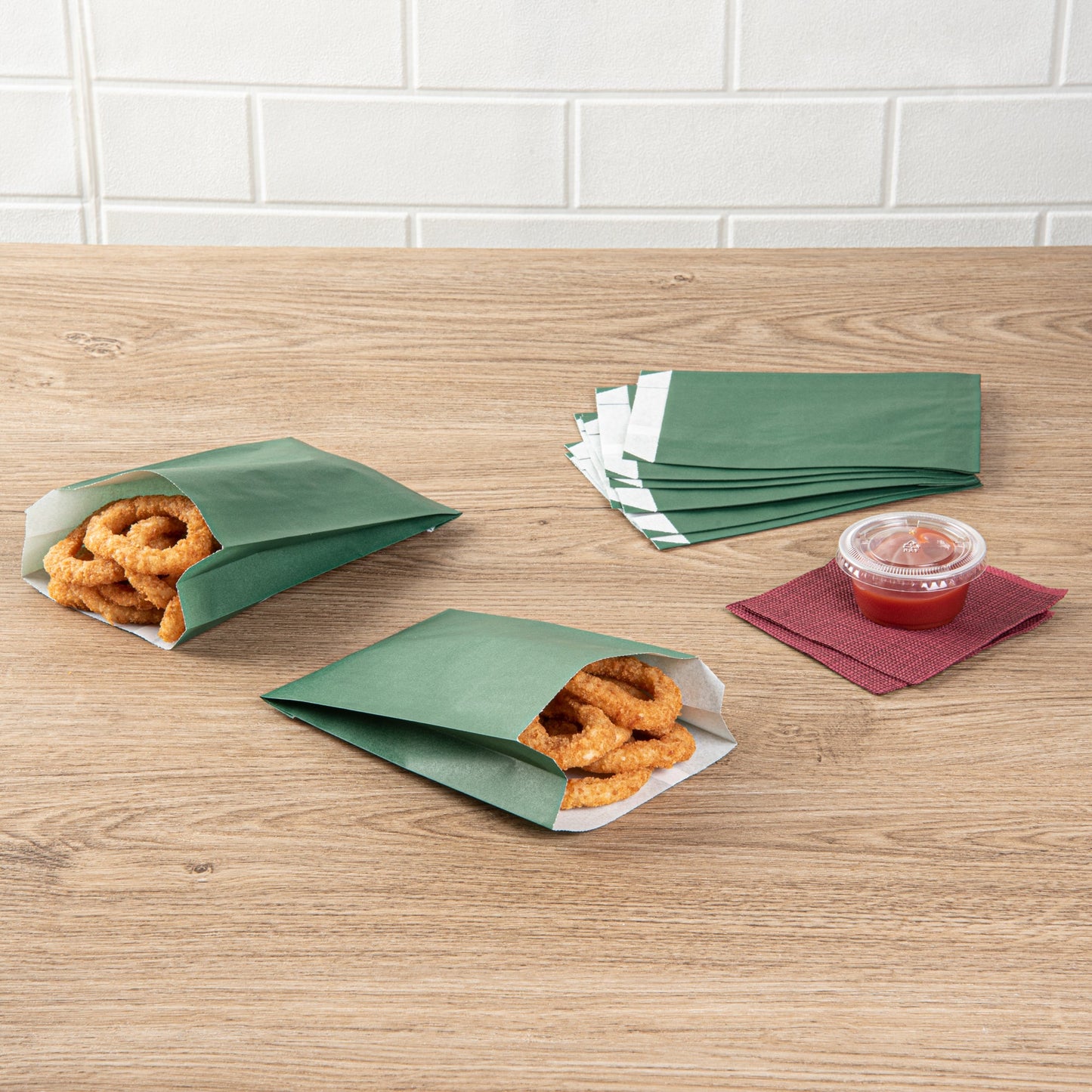 Bag Tek Forest Green Paper French Fry / Snack Bag - 4 1/4" x 1 1/2" x 6 1/4" - 100 count box