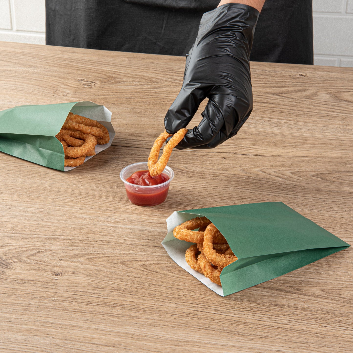 Bag Tek Forest Green Paper French Fry / Snack Bag - 4 1/4" x 1 1/2" x 6 1/4" - 100 count box