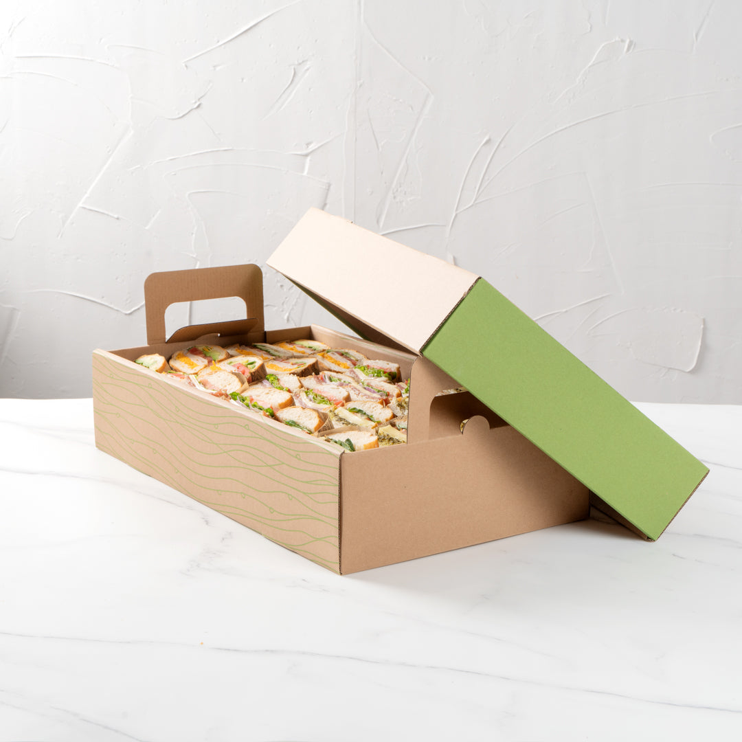 Cater Tek Rectangle Kraft and Green Paper Catering Tray - with Cover - 20" x 11 3/4" x 3 1/4" - 10 count box