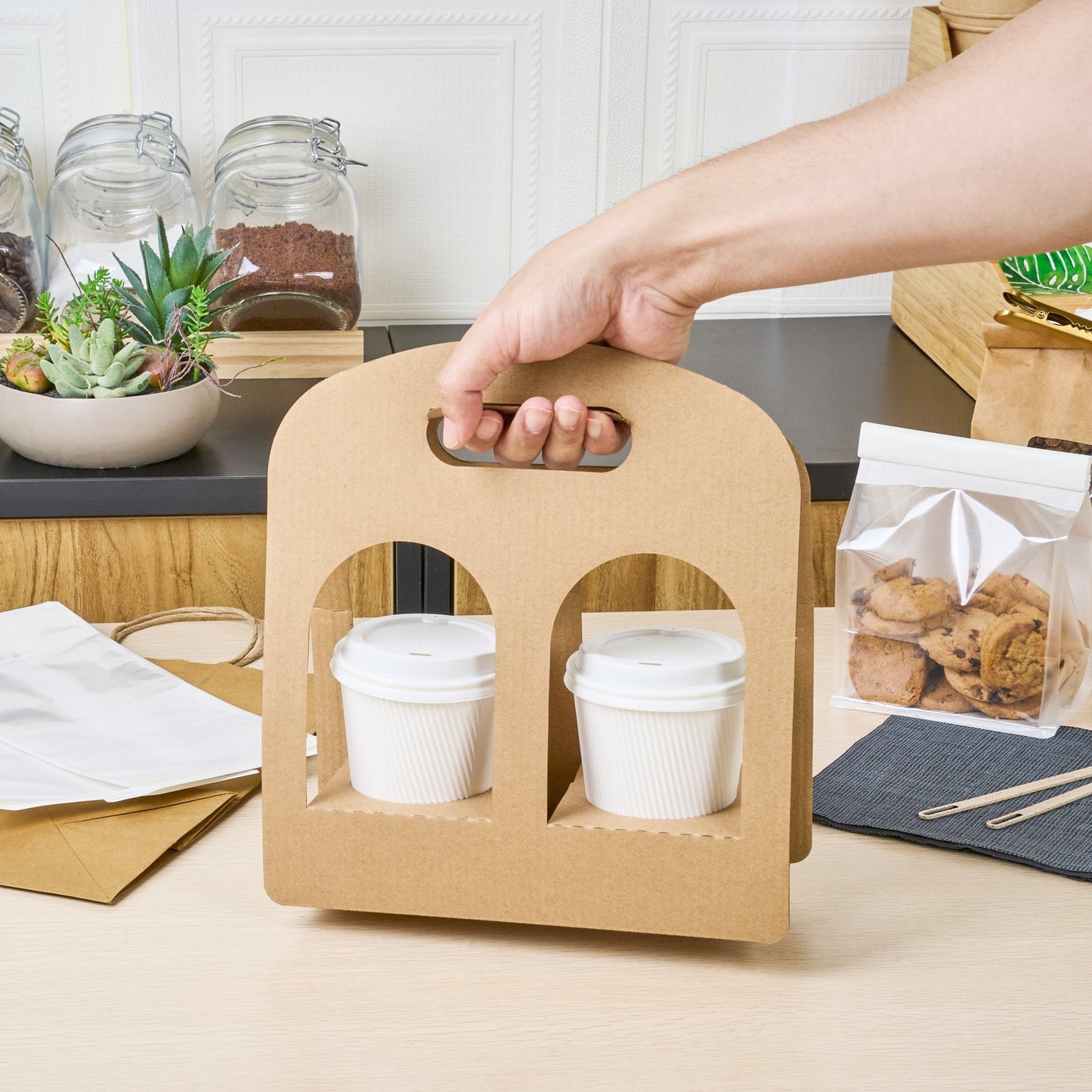 Restpresso Kraft Paper Sunrise Drink Carrier - Fits 2 Cups - 9 3/4" x 4" x 10 3/4" - 100 count box