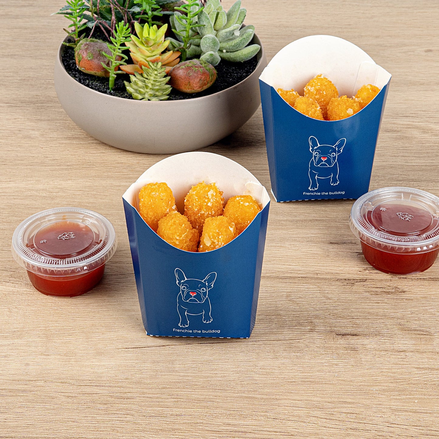 Bio Tek 2 oz Frenchie Paper Fry Cup / Snack Container - 4" x 2 3/4" x 3 1/2" - 100 count box