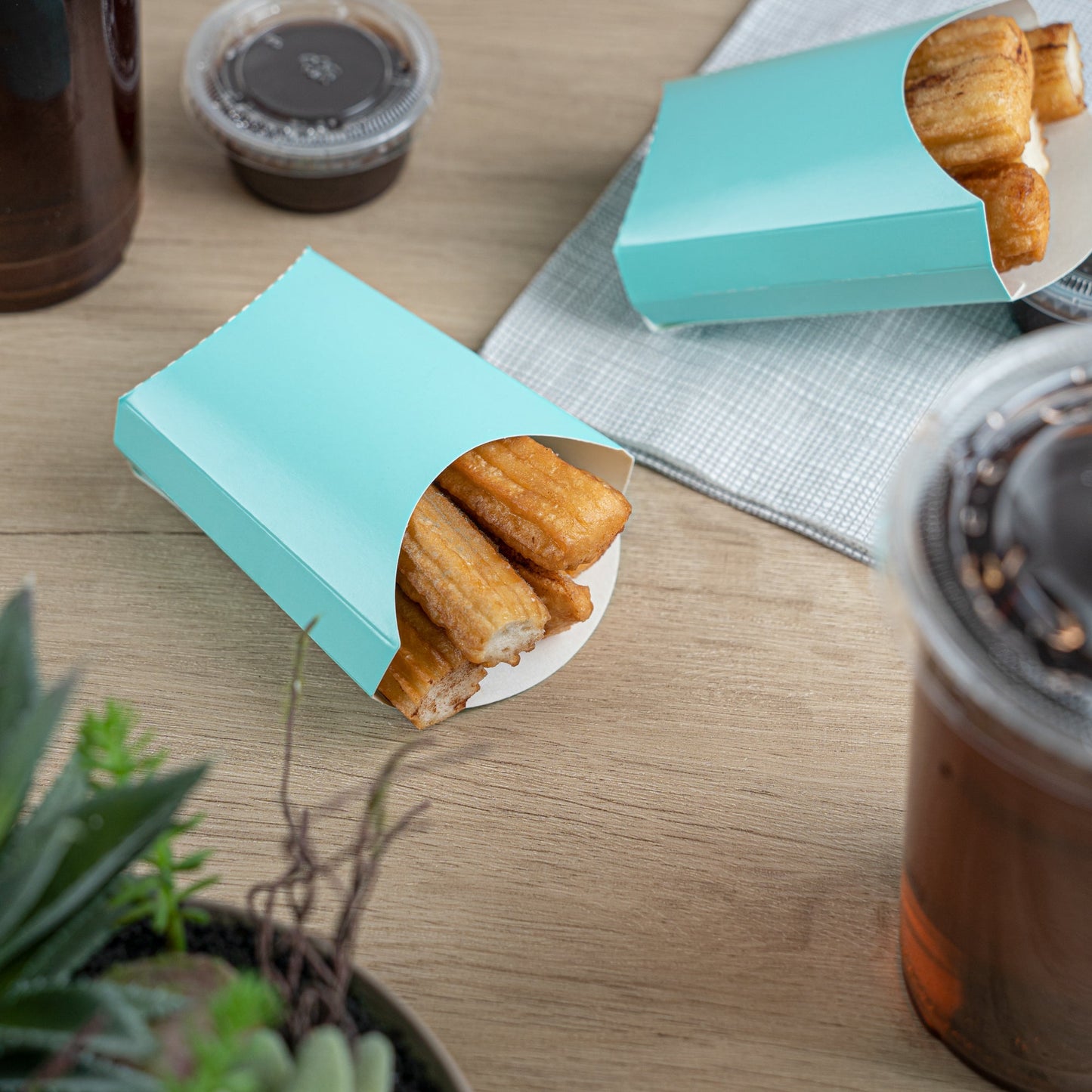 Bio Tek 2 oz Turquoise Paper Fry Cup / Snack Container - 4" x 2 3/4" x 3 1/2" - 100 count box