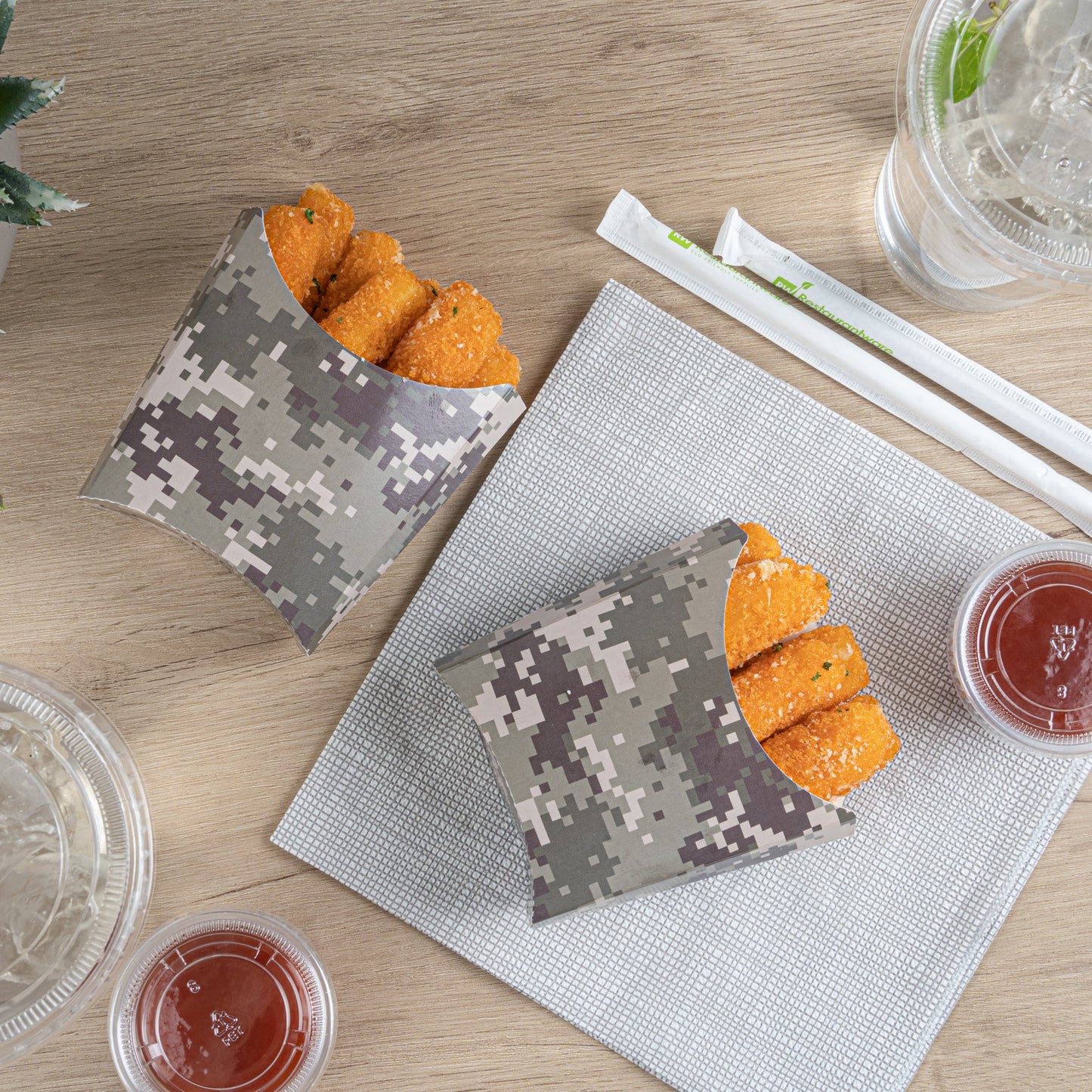 Bio Tek 3 oz Camouflage Paper Fry Cup / Snack Container - 4 1/2" x 3 1/4" x 3 3/4" - 100 count box