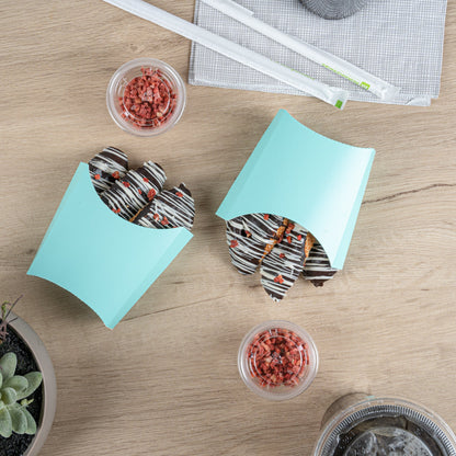 Bio Tek 3 oz Turquoise Paper Fry Cup / Snack Container - 4 1/2" x 3 1/4" x 3 3/4" - 100 count box