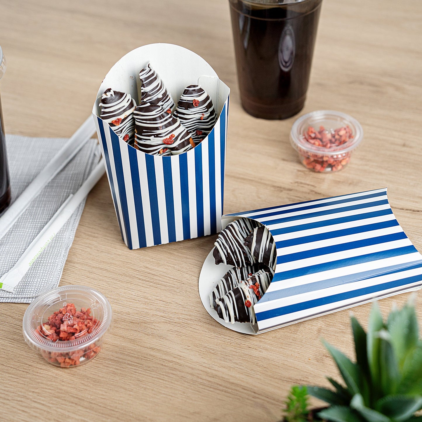 Bio Tek 4 oz Blue and White Stripe Paper Fry Cup / Snack Container - 4 3/4" x 3 1/2" x 5" - 100 count box