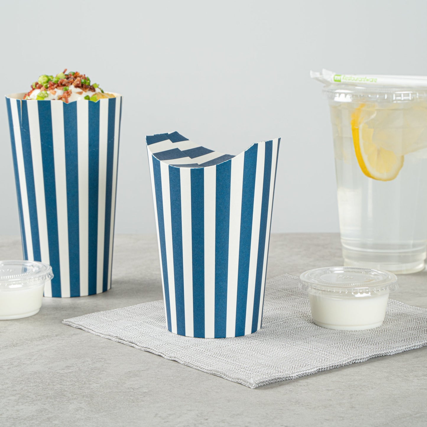 Bio Tek 20 oz Round Blue and White Stripe Paper To Go Fry Cup - 3 1/4" x 3 1/4" x 5" - 100 count box