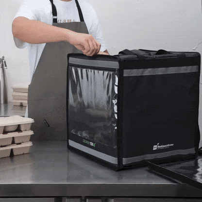 Cater Tek Black Insulated Food Delivery / Catering Bag - with Removable Insert - 17 3/4" - 1 count box