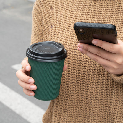 Restpresso 12 oz Dark Green Paper Ripple Wall Coffee Cup - with Black Lid - 3 1/2" x 3 1/2" x 5" - 20 count box